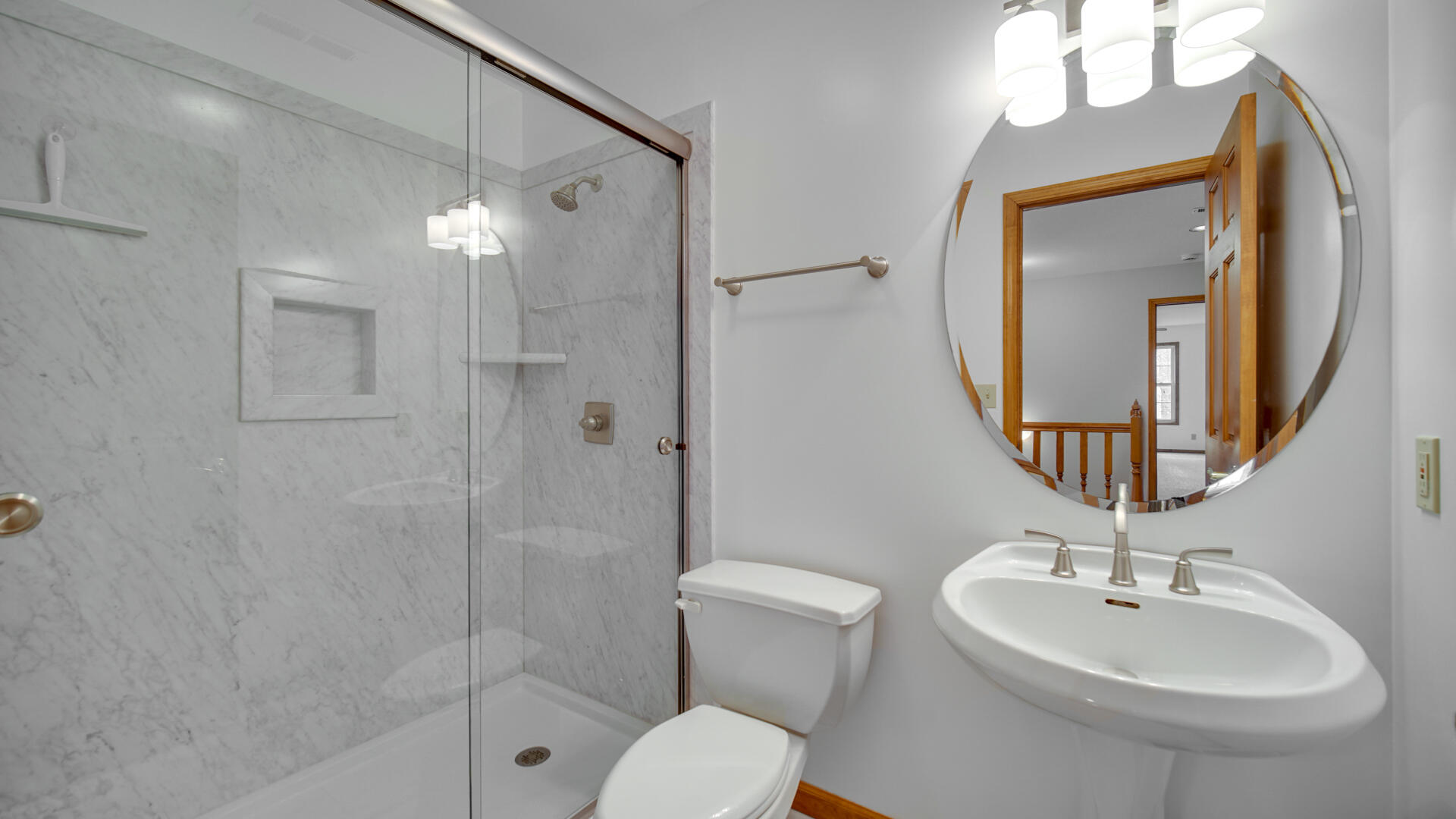 440 Oak Breeze Drive, Valparaiso, IN 46383; Image #27