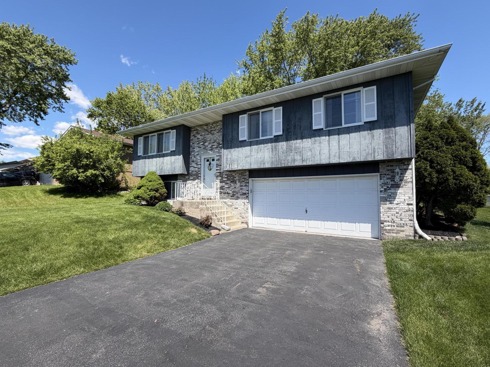 1318 Brandywine Road, Crown Point, IN 46307; Image #2