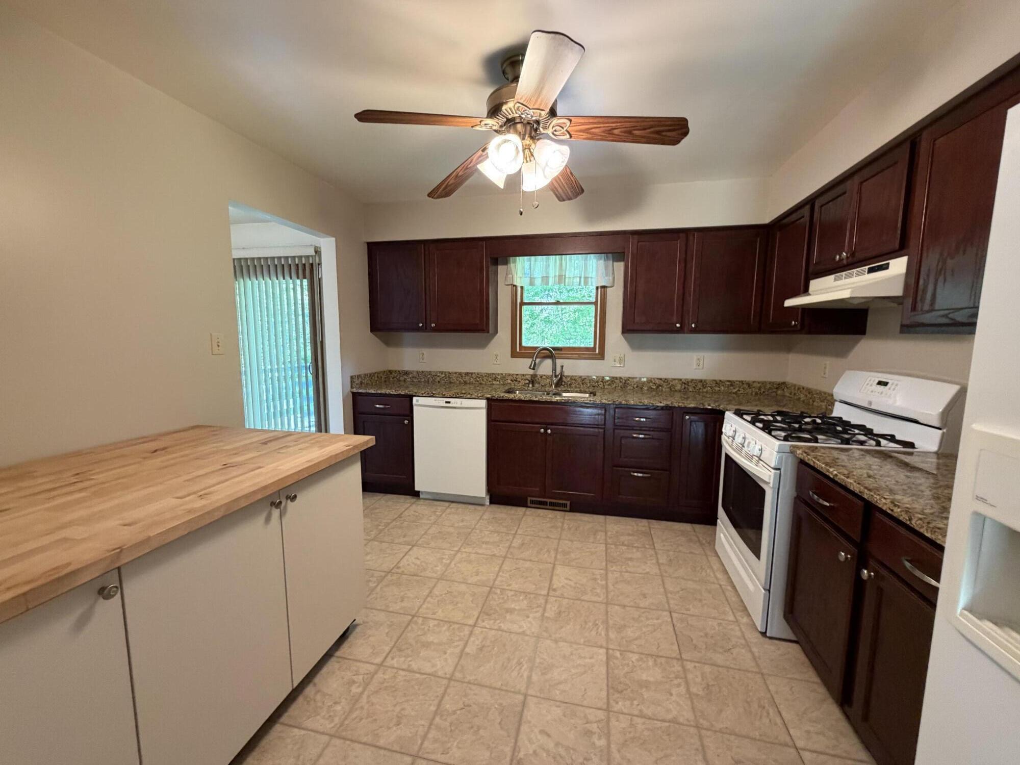 1318 Brandywine Road, Crown Point, IN 46307; Image #9