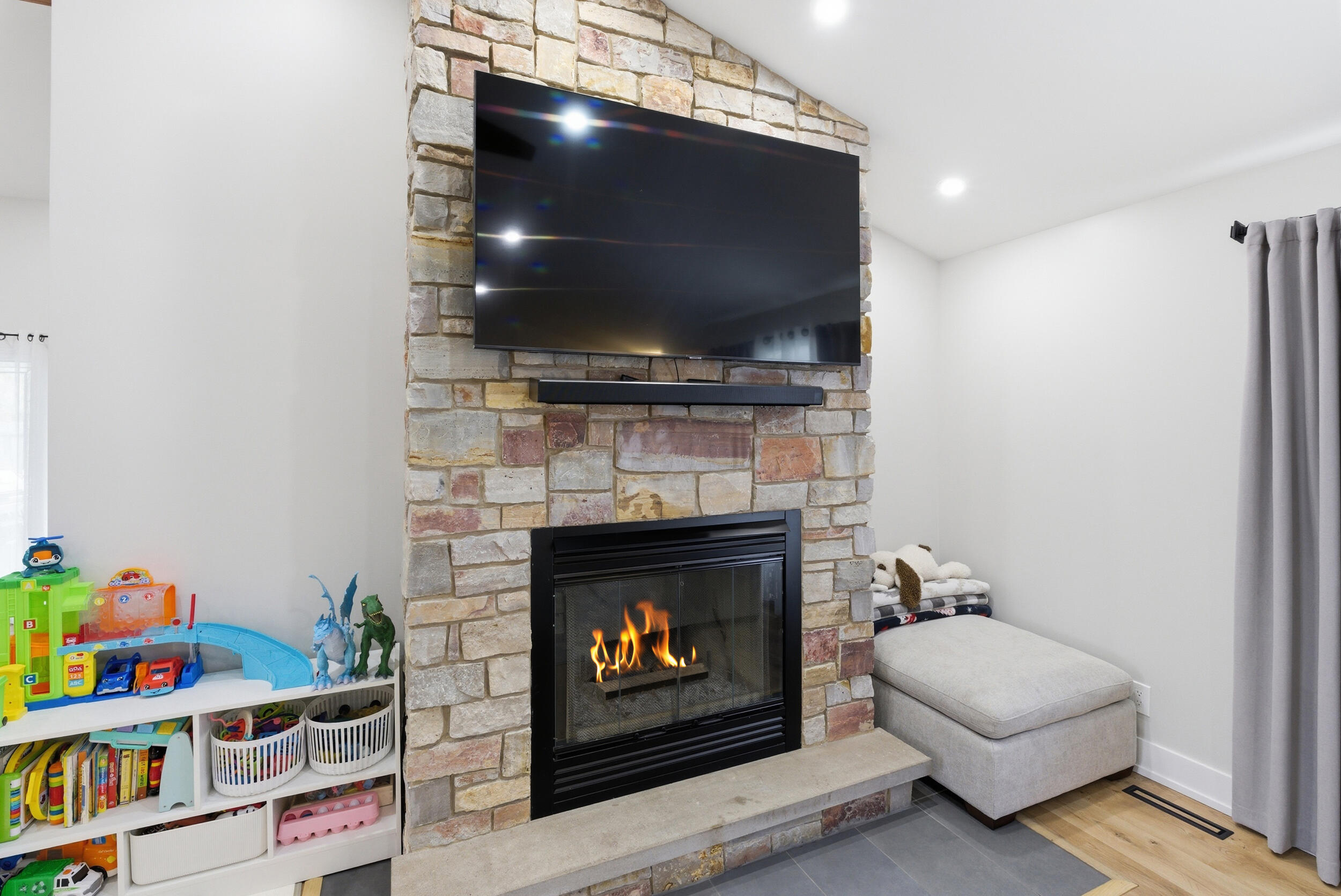 815 Schilling Drive, Dyer, IN 46311; Image #9
