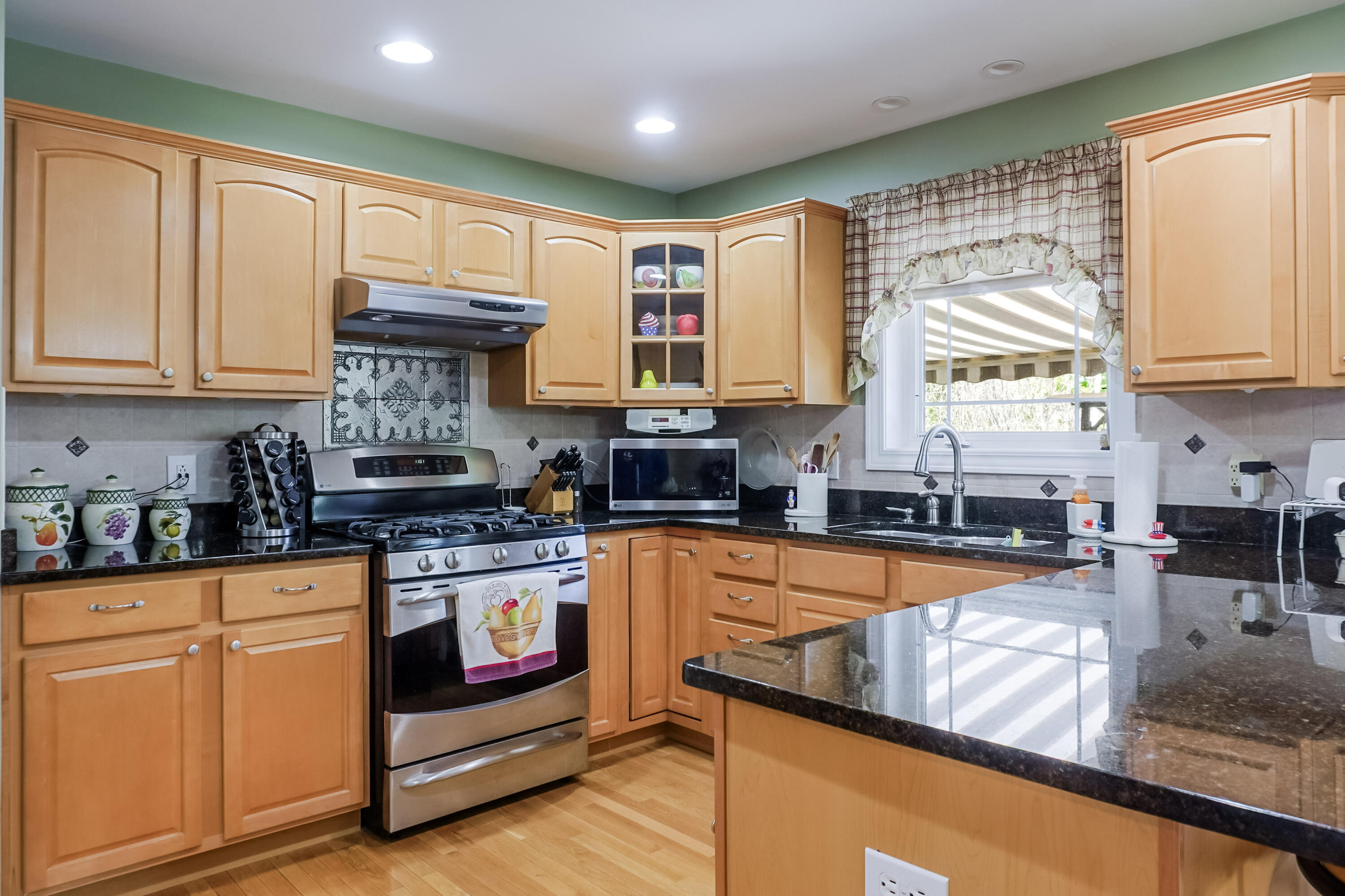 1270 E Greenview Place, Crown Point, IN 46307; Image #18