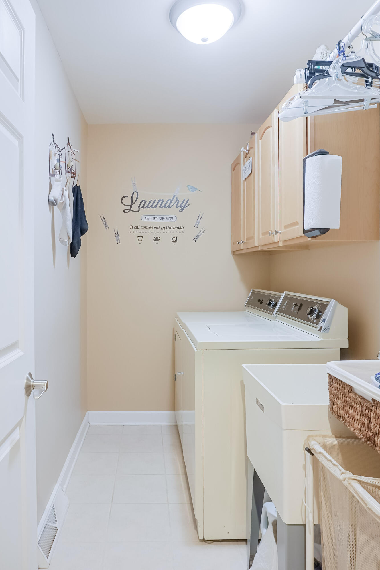 1270 E Greenview Place, Crown Point, IN 46307; Image #32