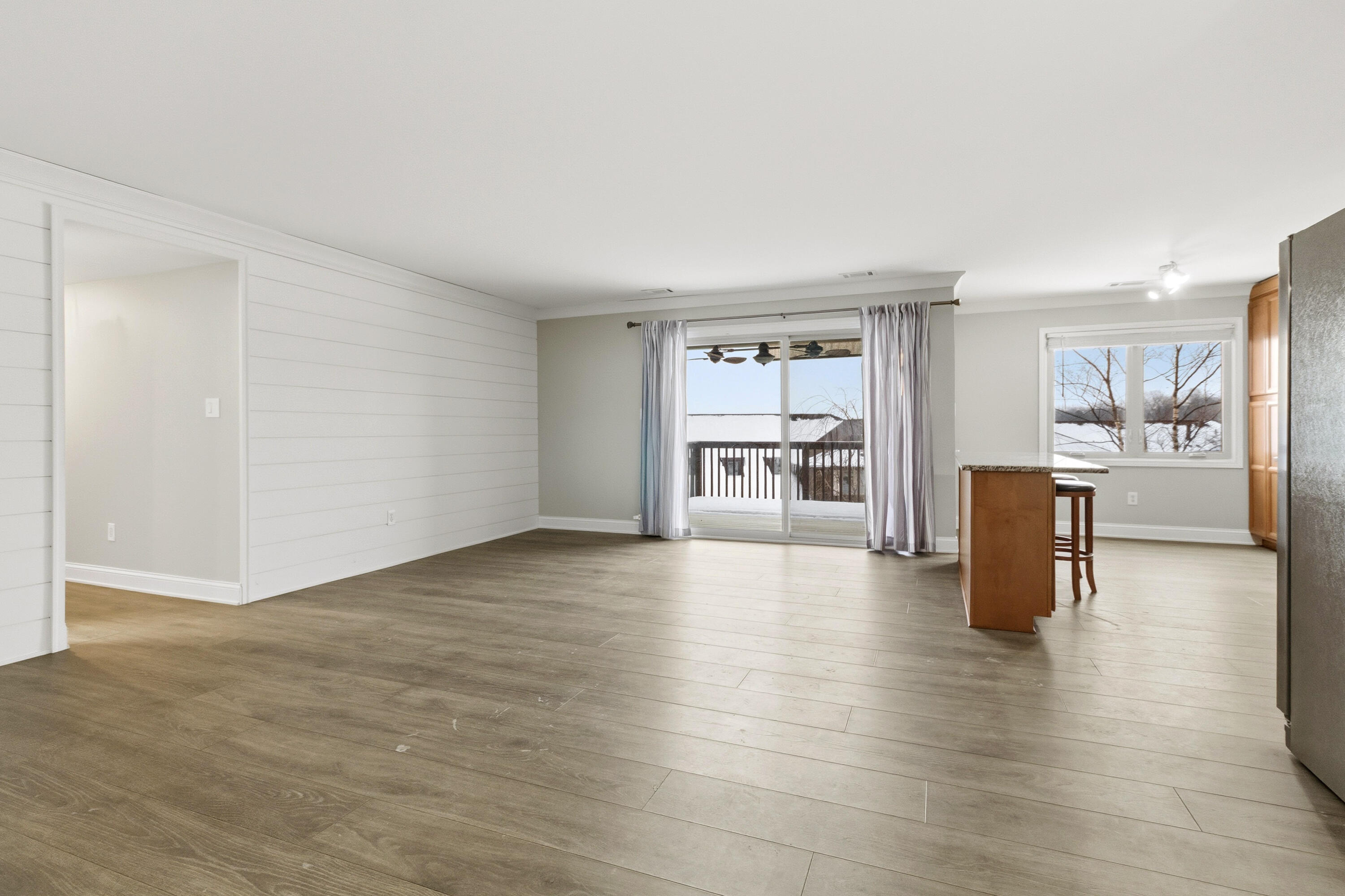2545 E Lakeshore Drive, Crown Point, IN #A71, 46307; Image #18