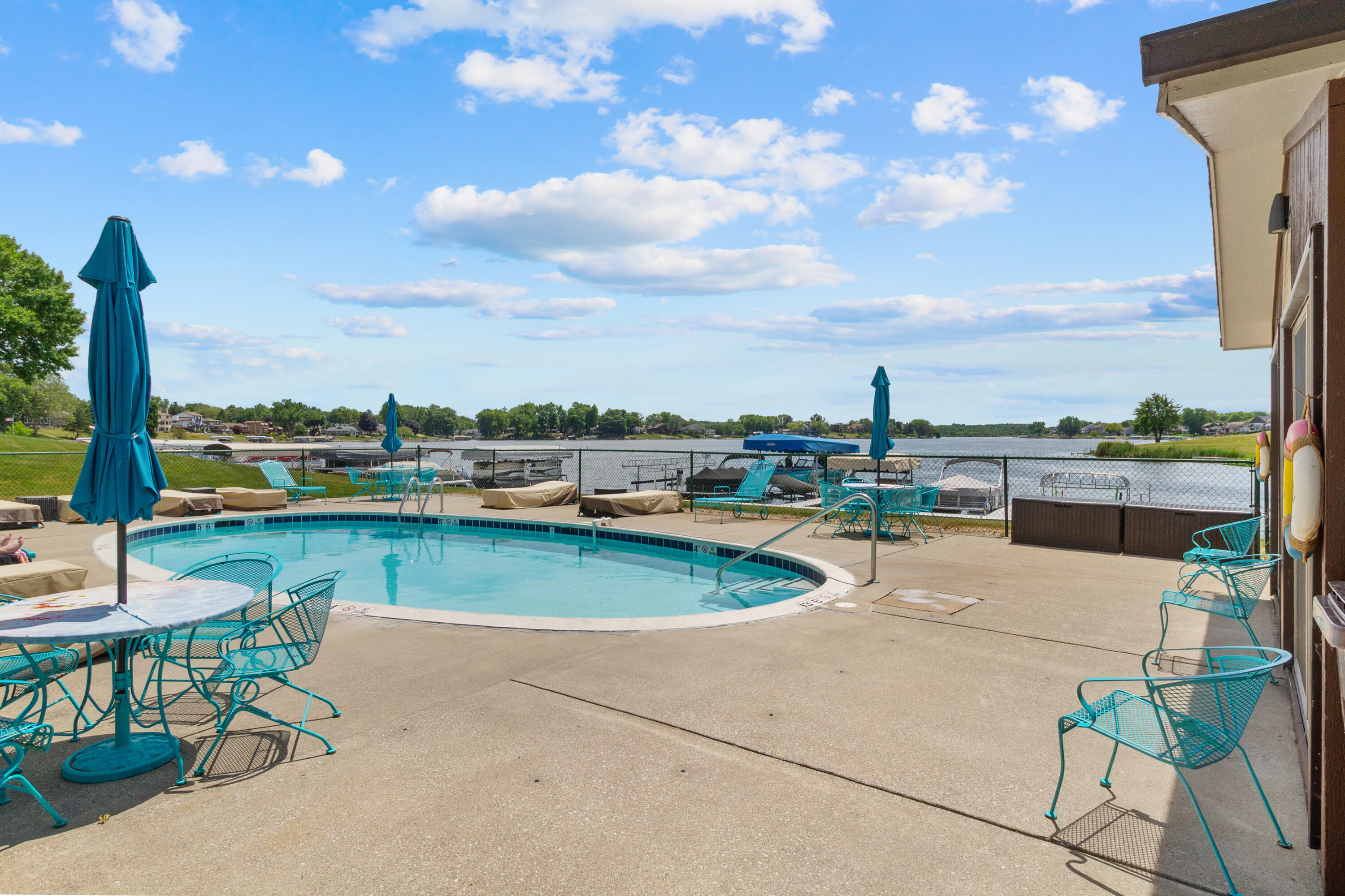 2545 E Lakeshore Drive, Crown Point, IN #A71, 46307; Image #5