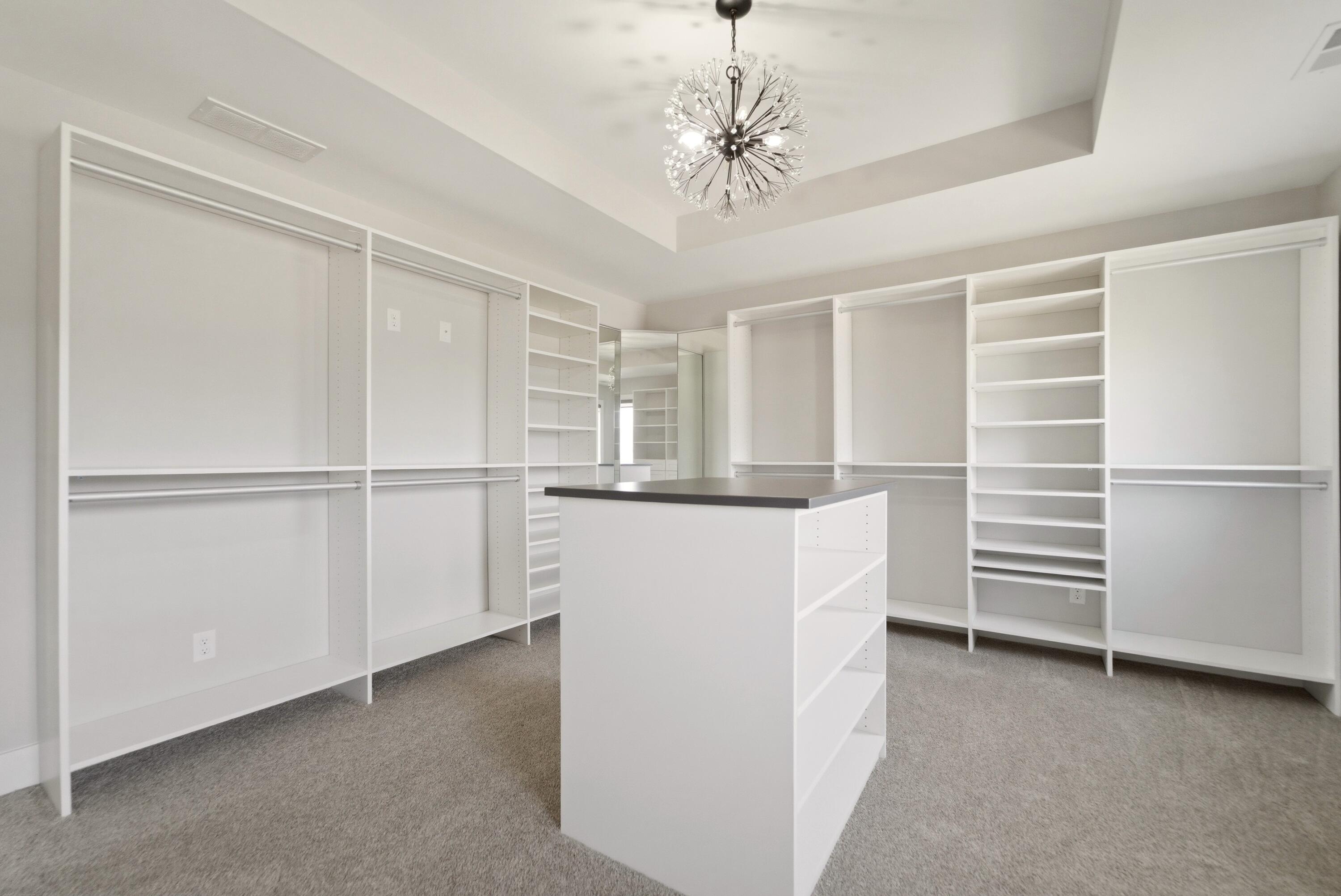 9343 Iris Drive, St. John, IN 46373; Image #22