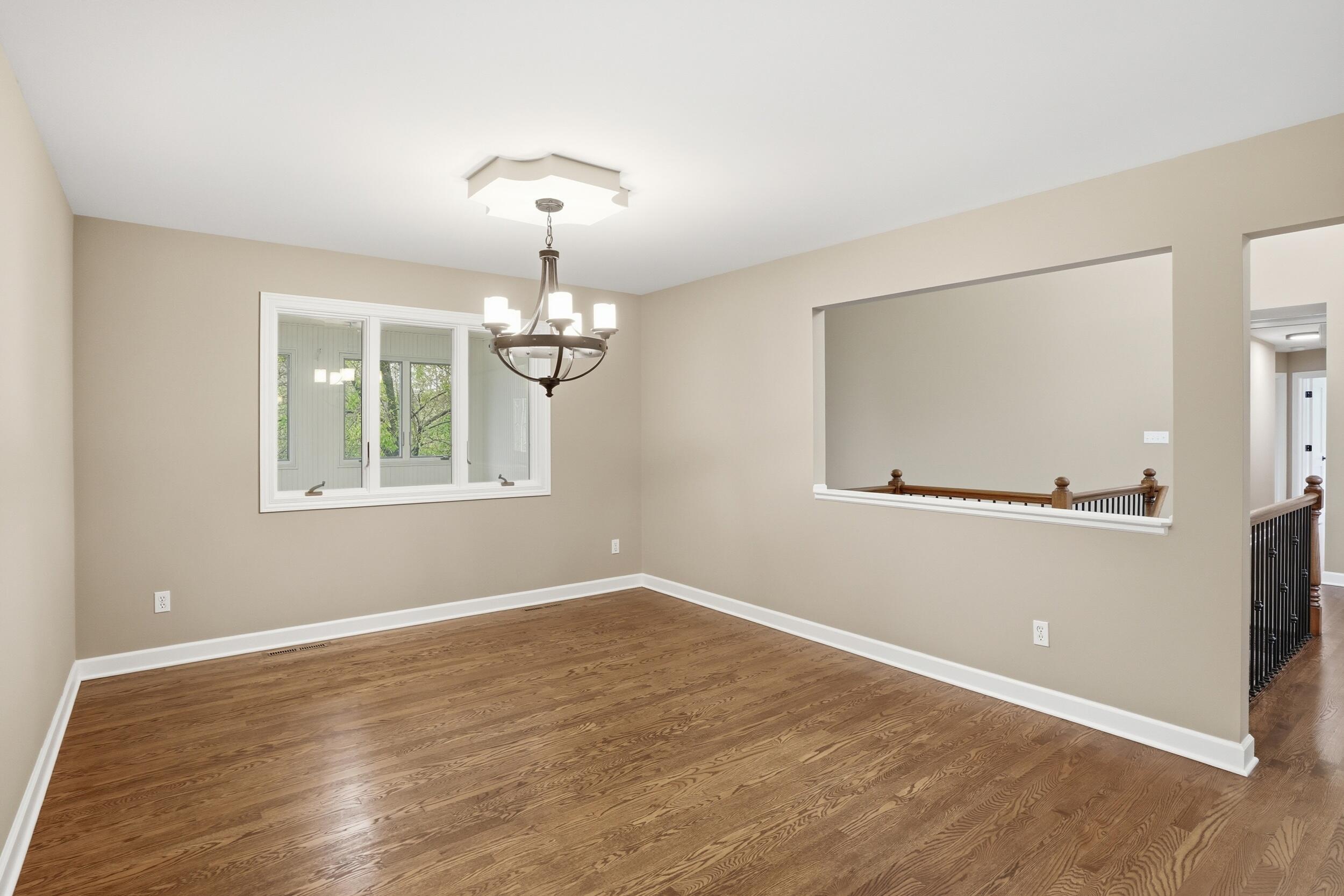502 W 100 N, Valparaiso, IN 46385; Image #12