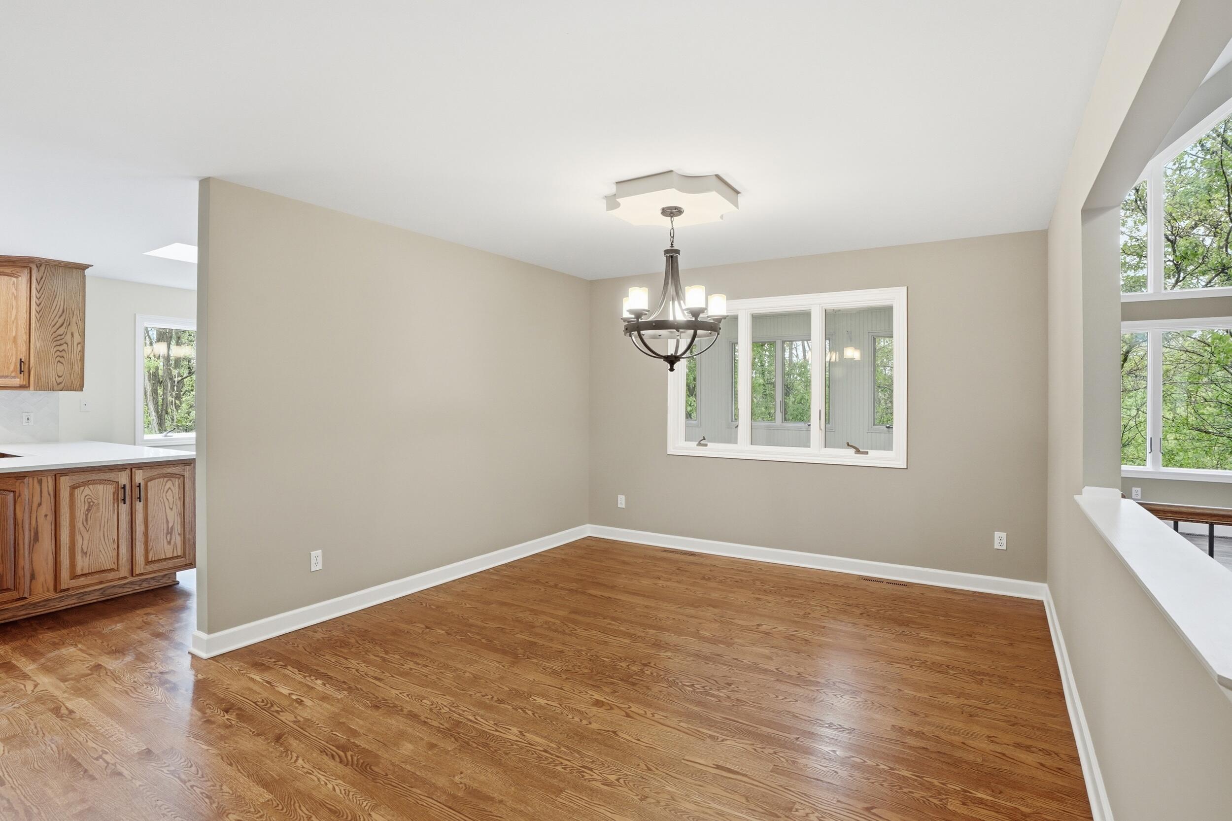502 W 100 N, Valparaiso, IN 46385; Image #13