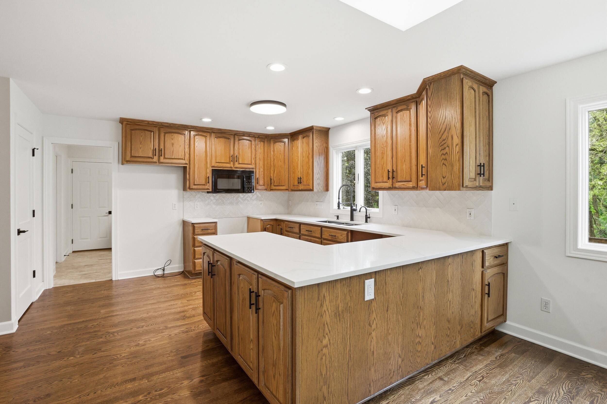 502 W 100 N, Valparaiso, IN 46385; Image #18