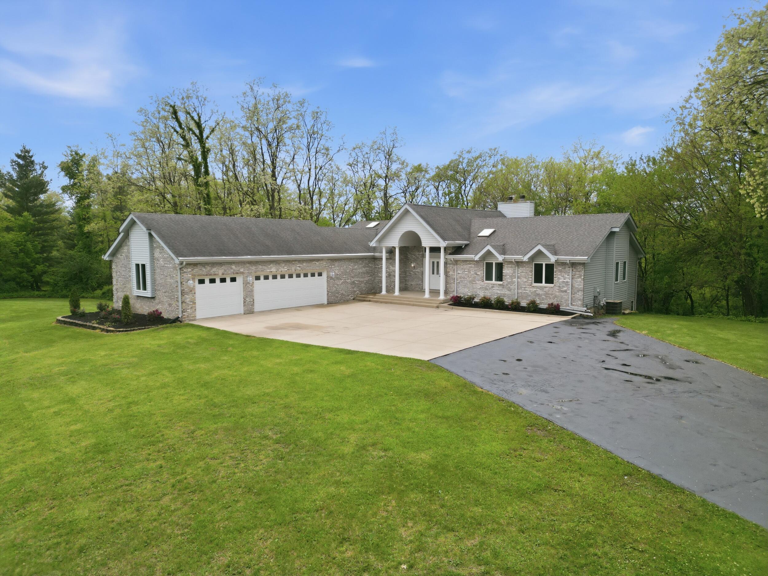 502 W 100 N, Valparaiso, IN 46385; Image #2