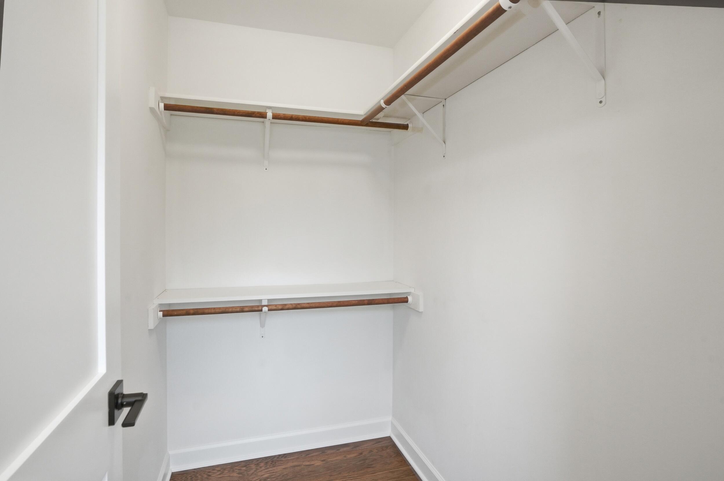 502 W 100 N, Valparaiso, IN 46385; Image #23