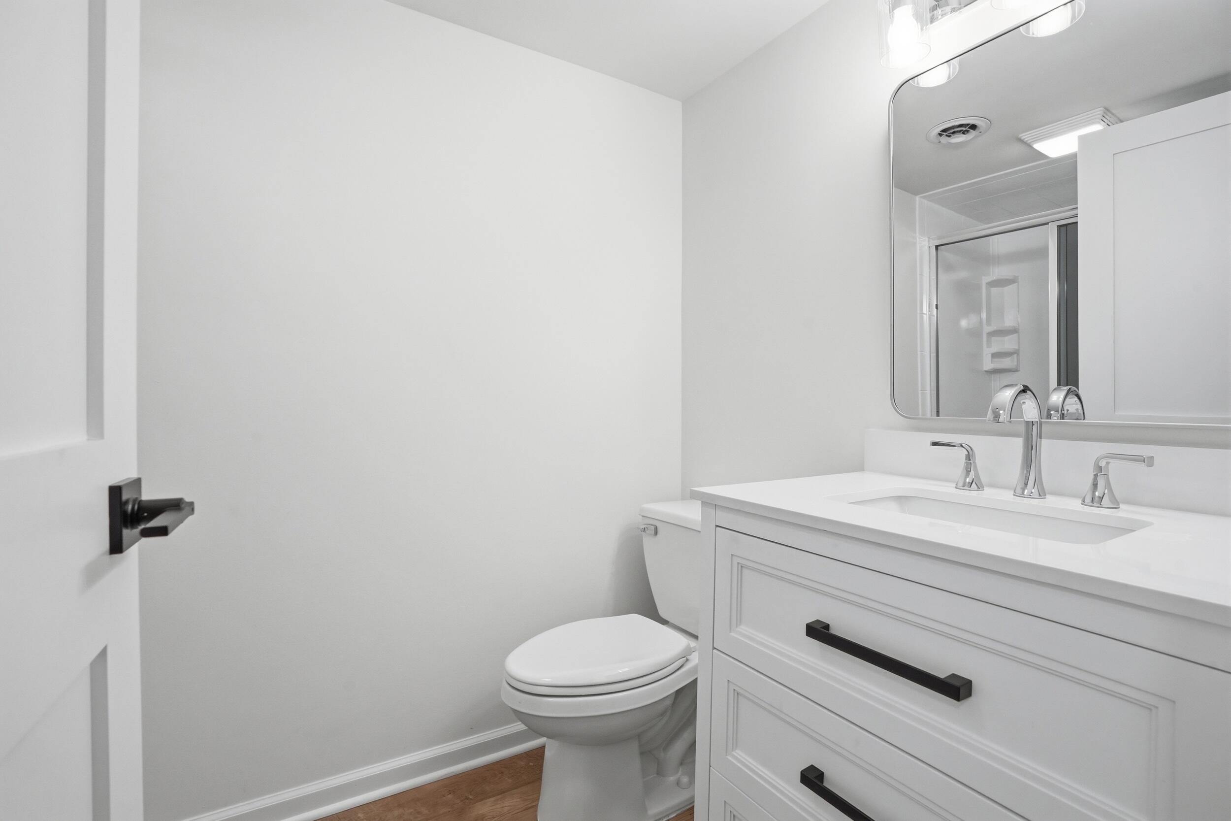 502 W 100 N, Valparaiso, IN 46385; Image #30