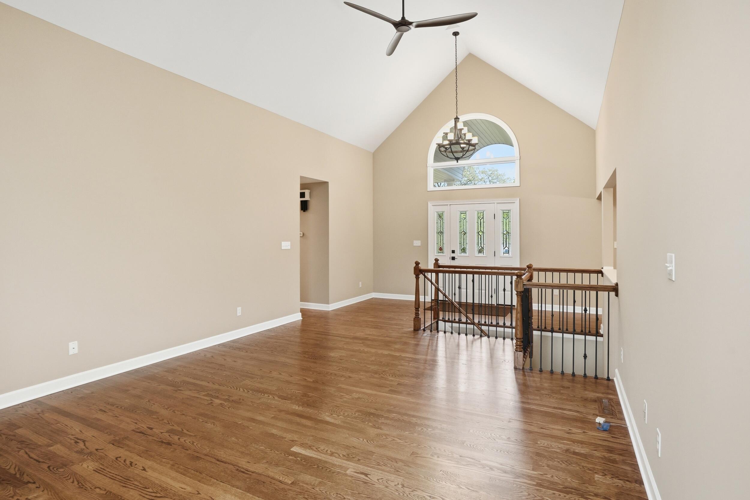 502 W 100 N, Valparaiso, IN 46385; Image #9
