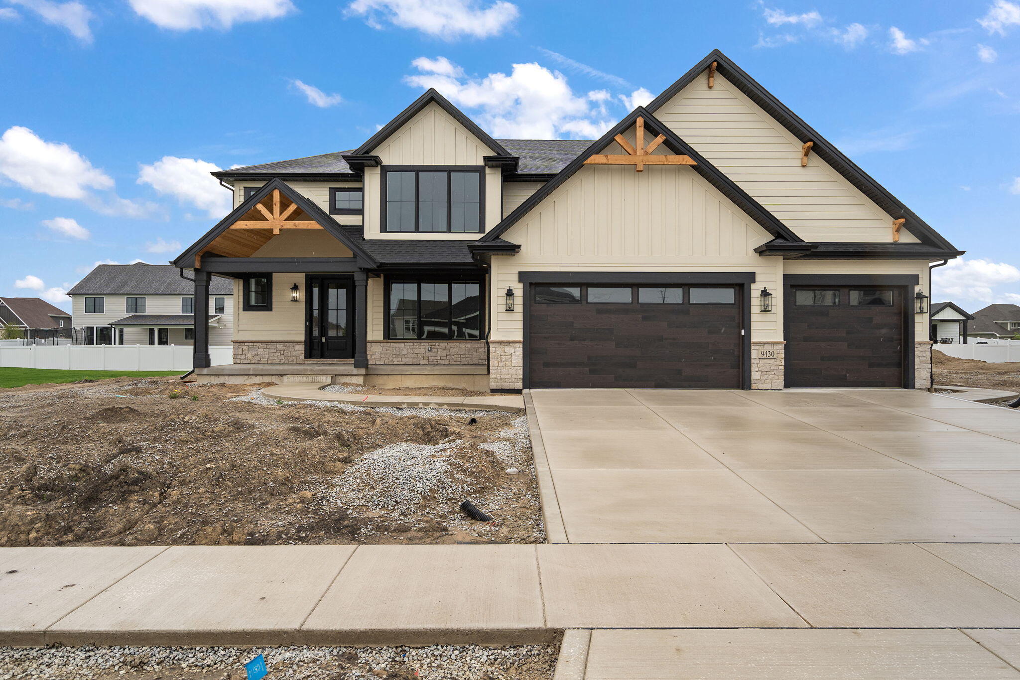 9430 Iris Drive, St. John, IN 46373; Image #2