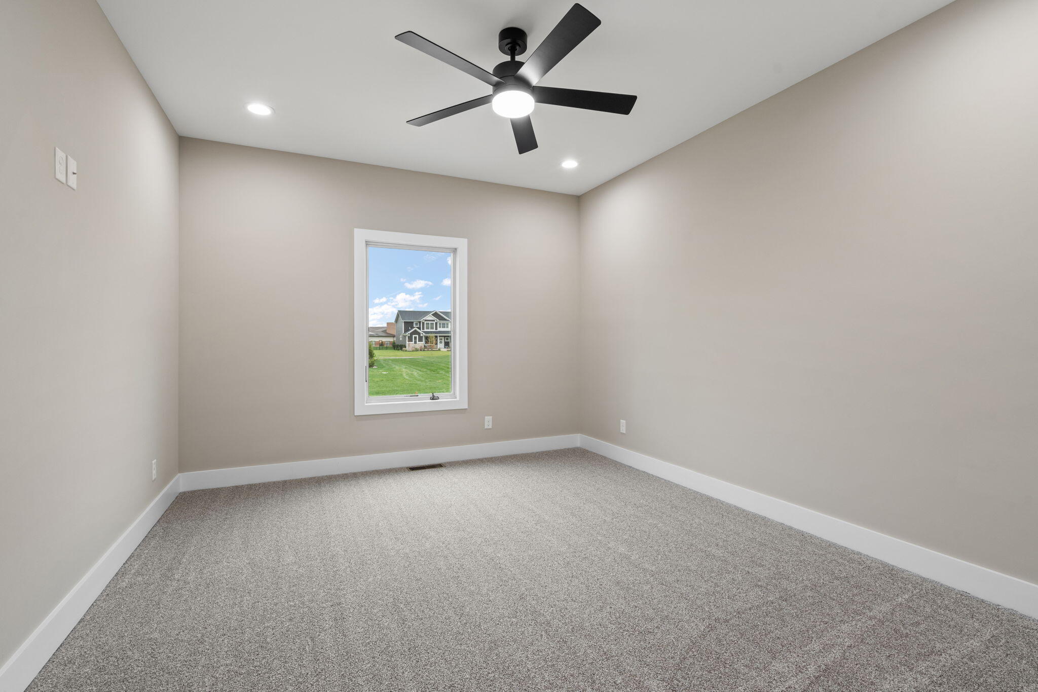 9430 Iris Drive, St. John, IN 46373; Image #26