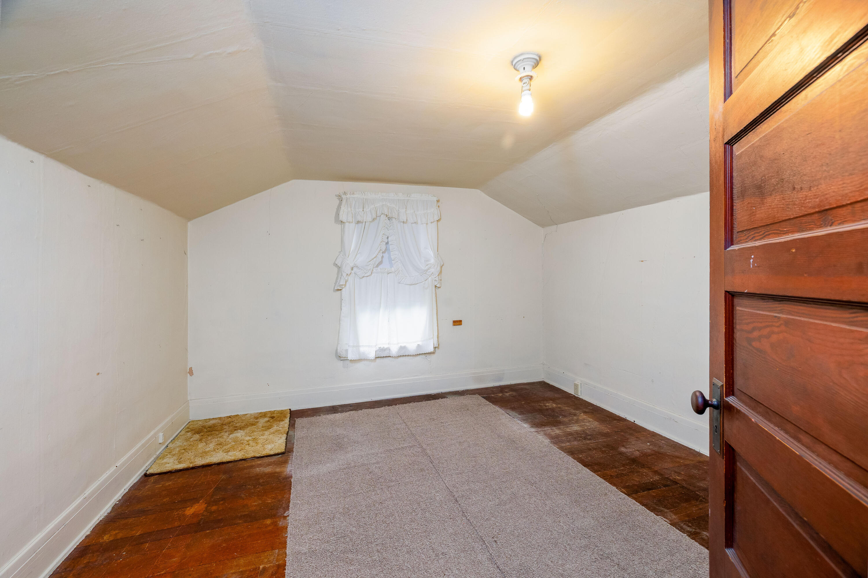 602 E State Street, Morocco, IN 47963; Image #21