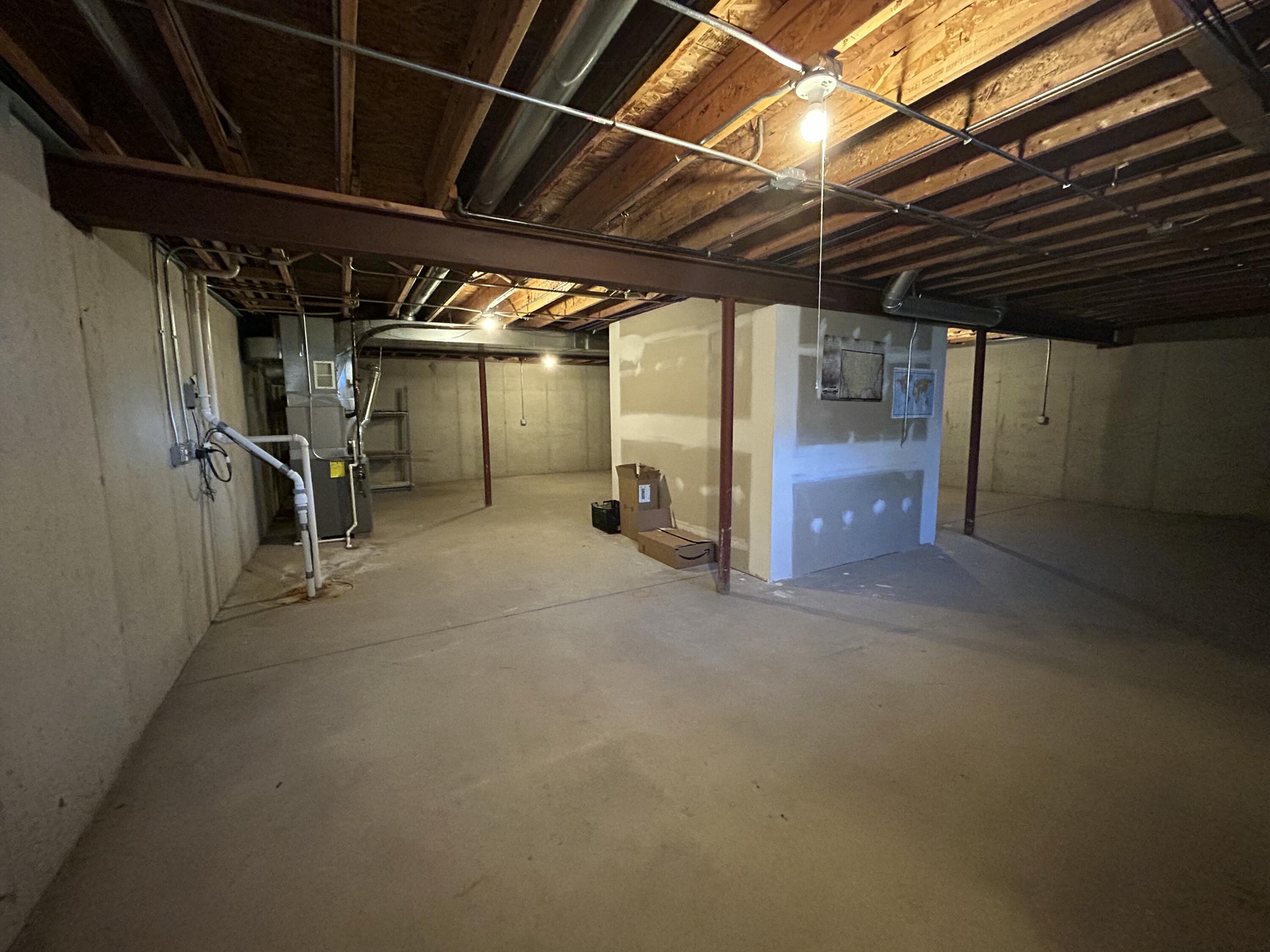1717 Apple Blossom Drive, Munster, IN #3, 46321; Image #26