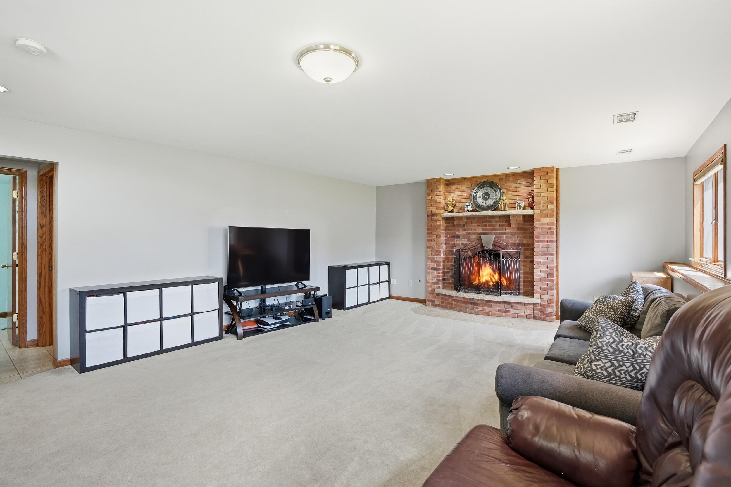 6587 Arrowhead Drive, Schererville, IN 46375; Image #21