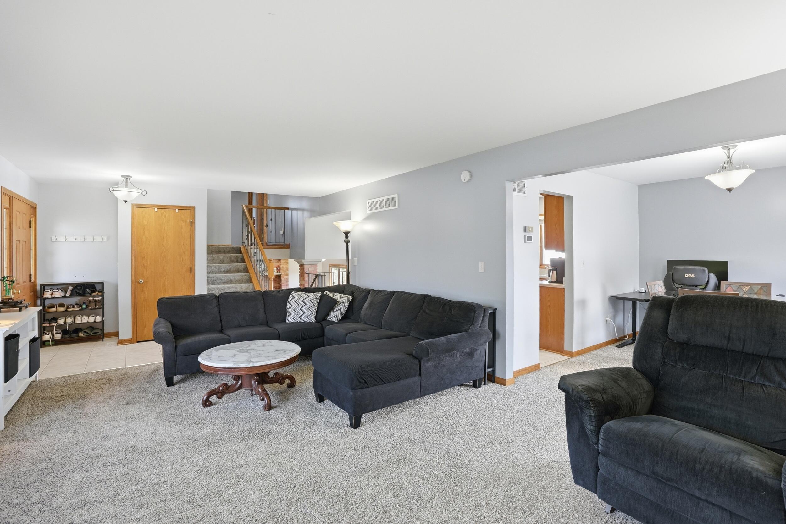 6587 Arrowhead Drive, Schererville, IN 46375; Image #7