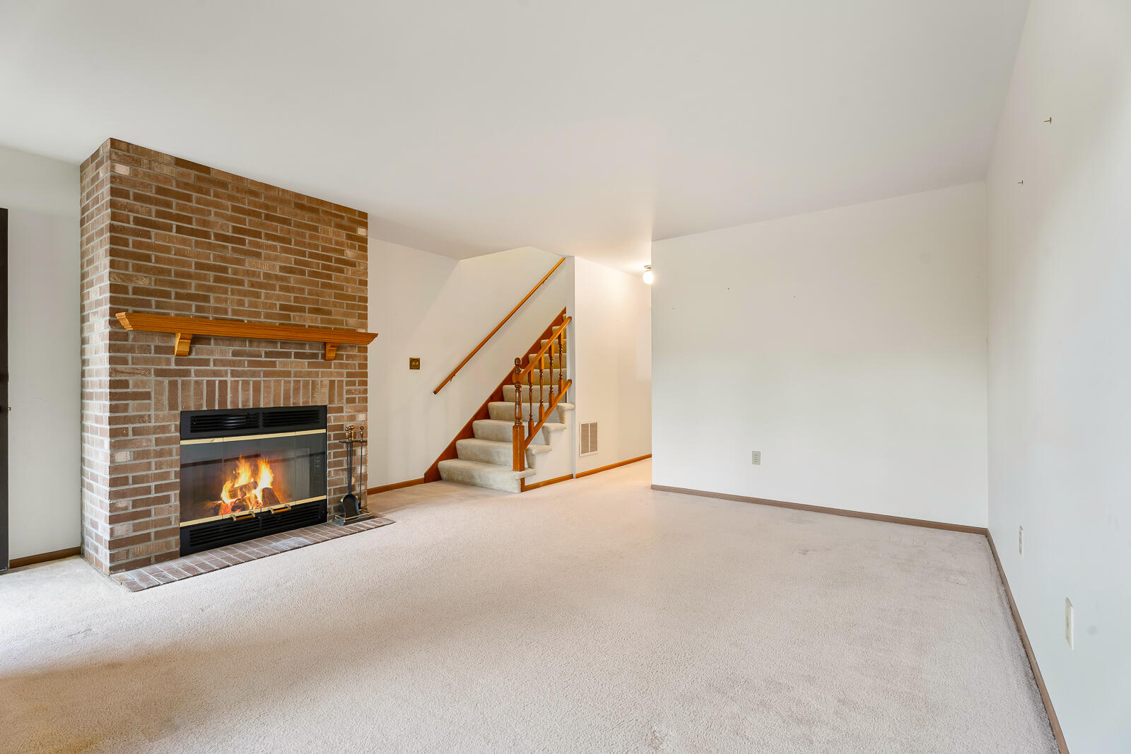 854 Jordan Circle, Schererville, IN 46375; Image #12