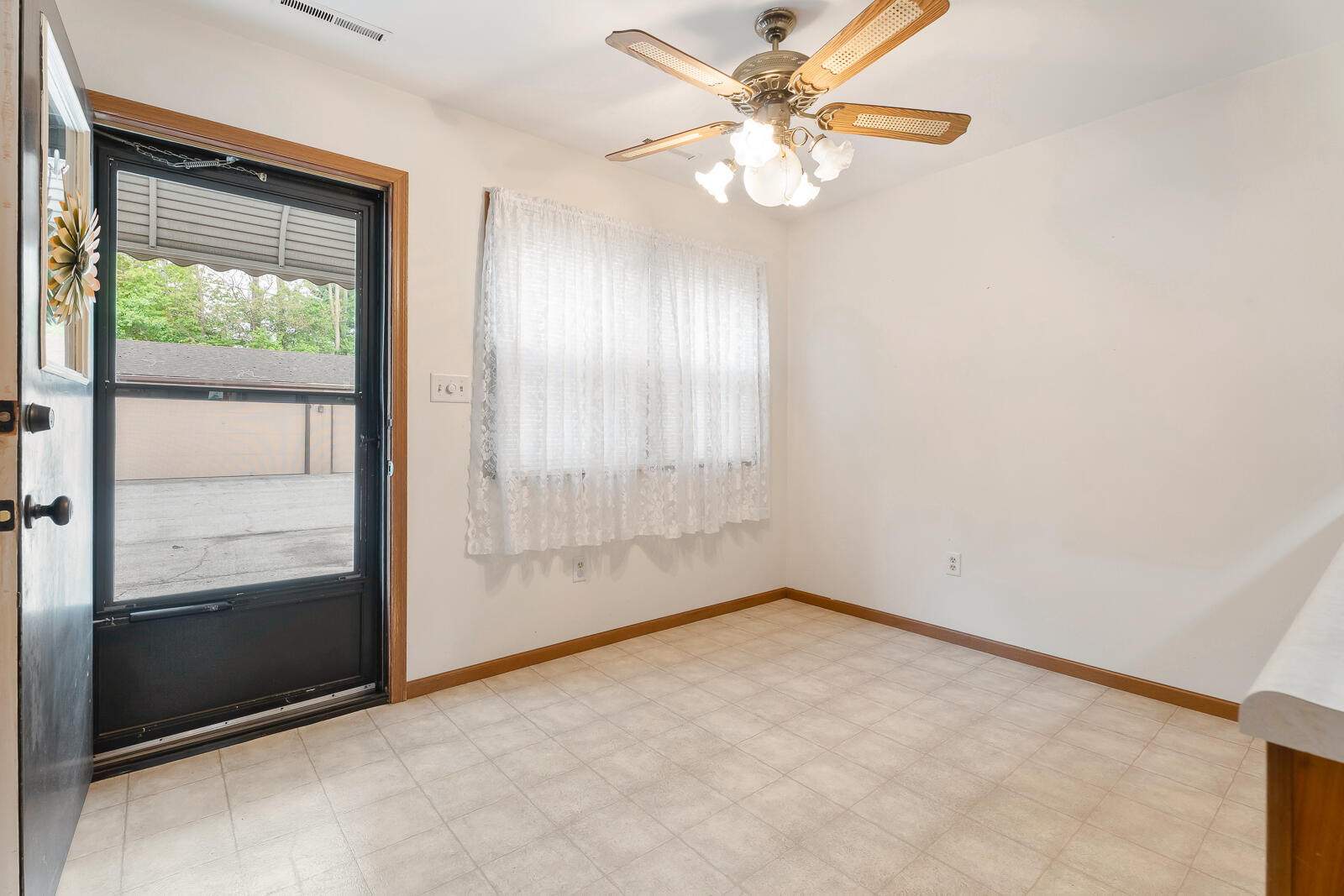 854 Jordan Circle, Schererville, IN 46375; Image #15