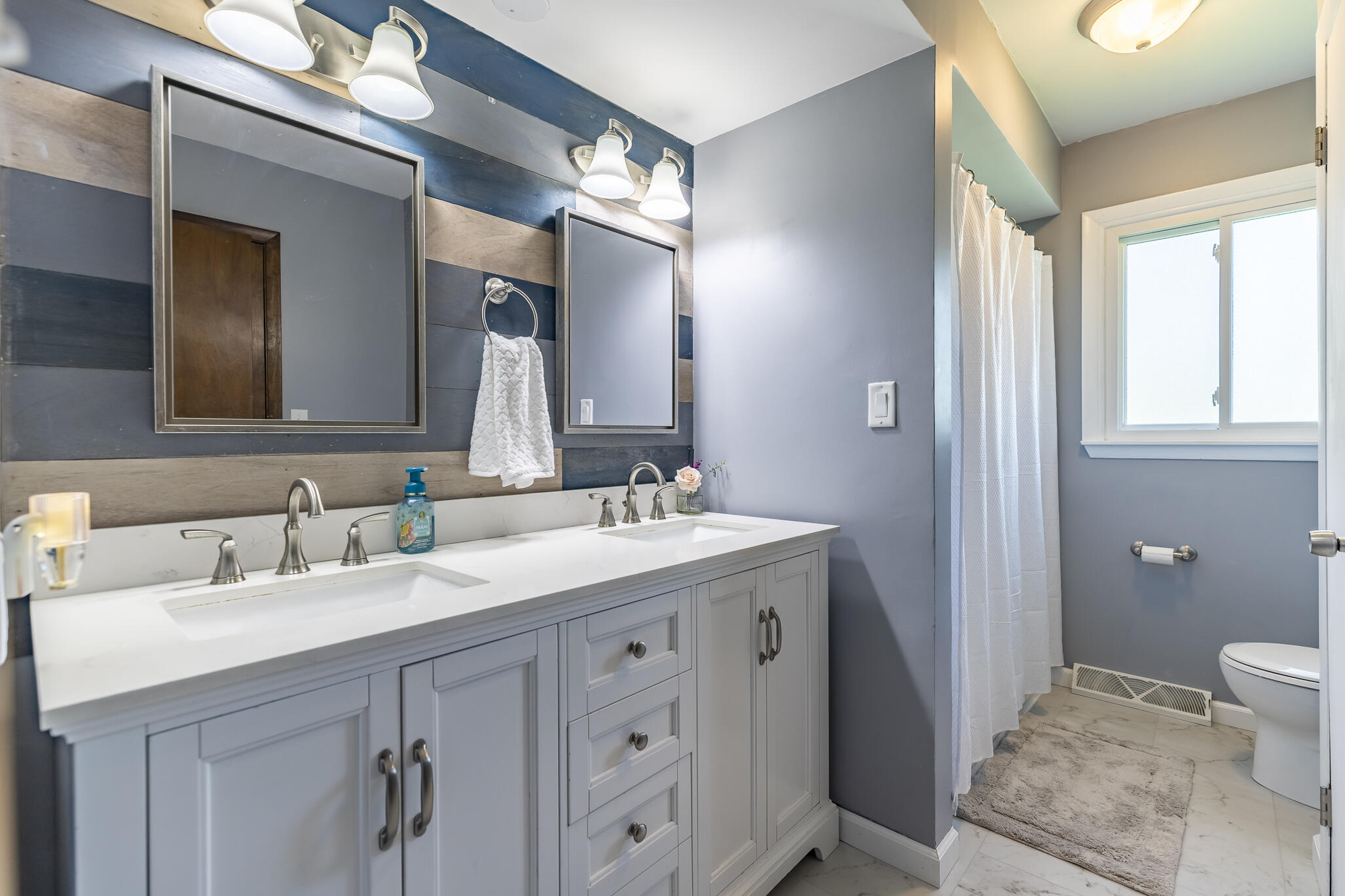 1644 Michael Drive, Schererville, IN 46375; Image #23