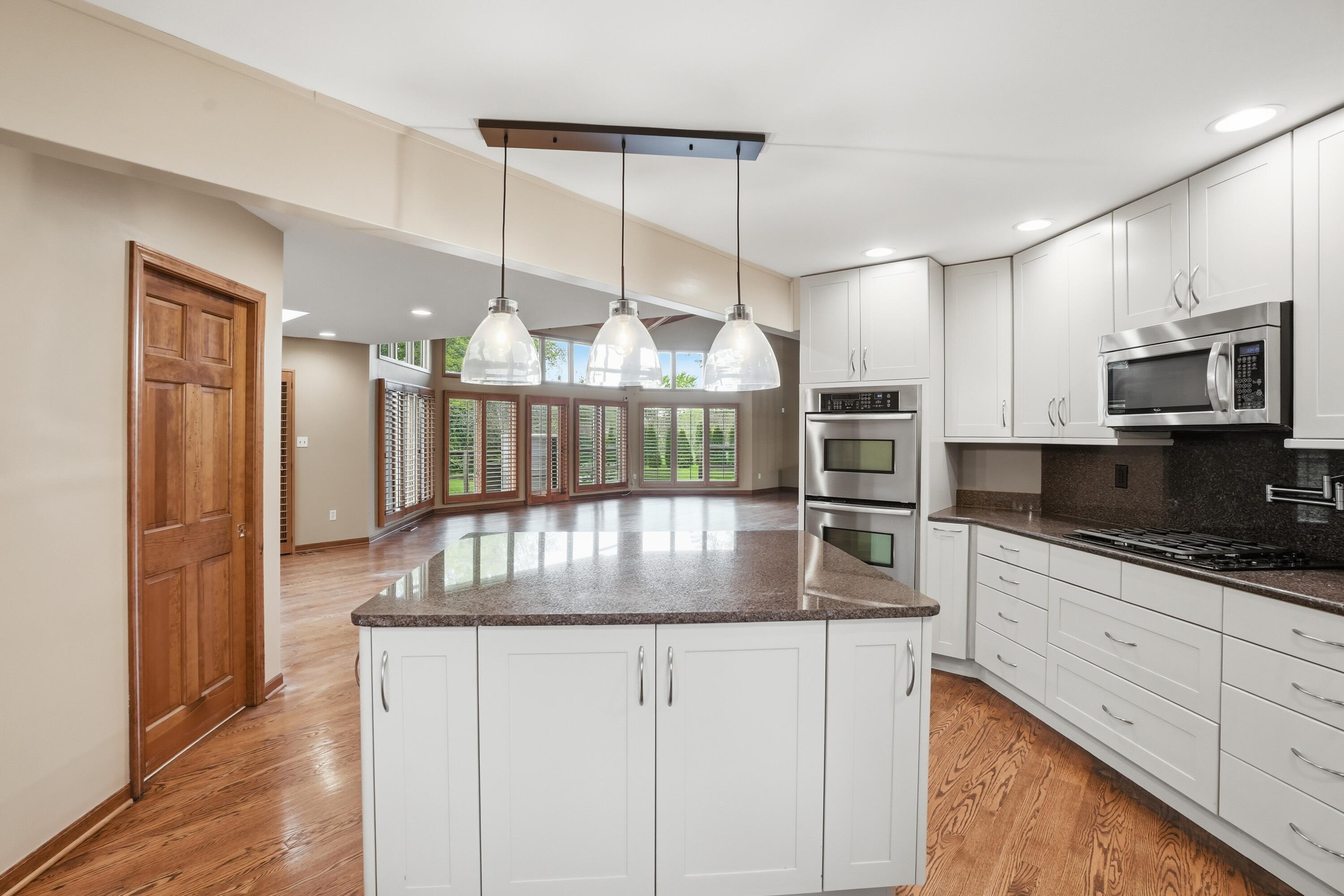 732 Royal Dublin Lane, Dyer, IN 46311; Image #18