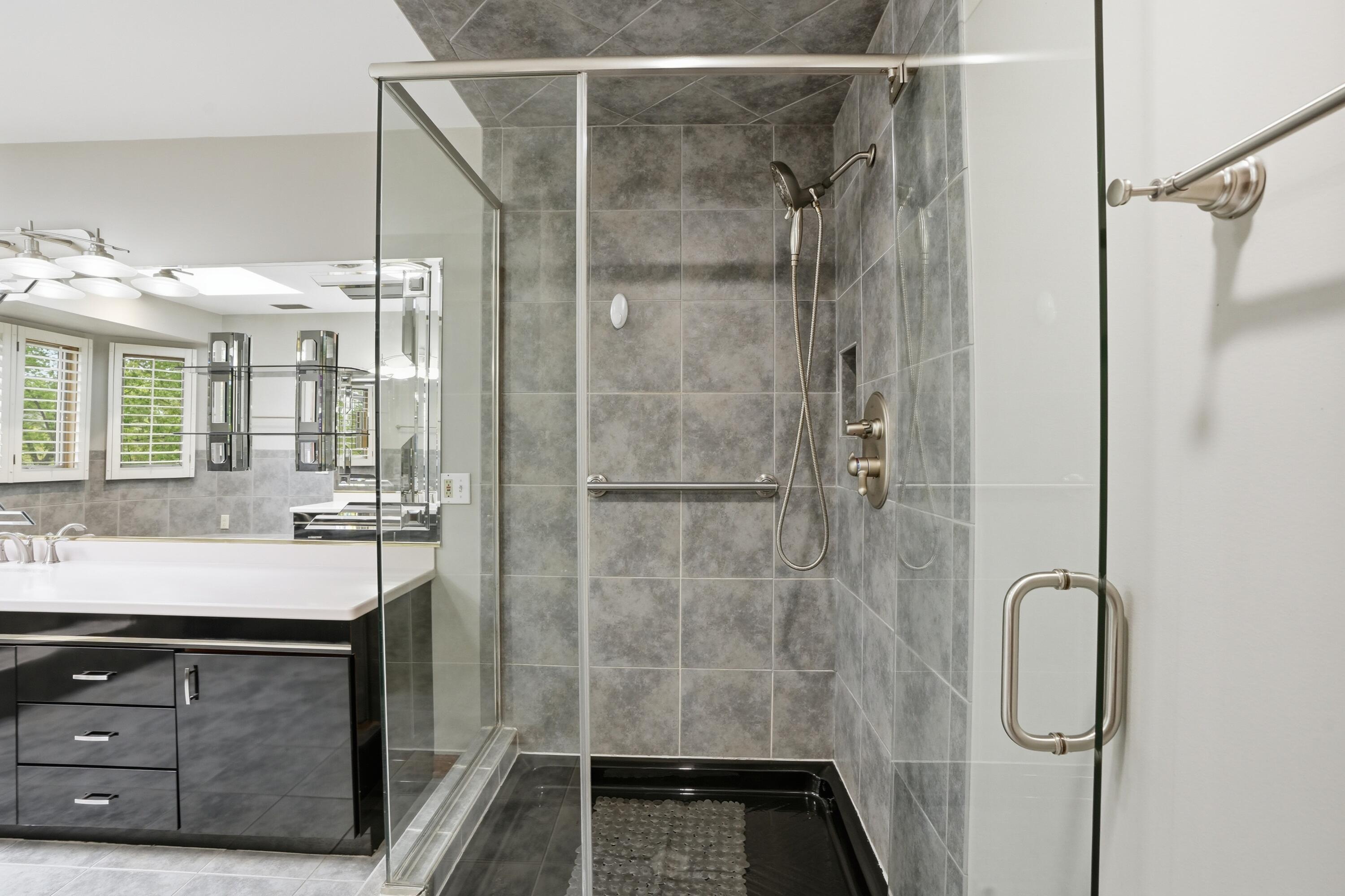 732 Royal Dublin Lane, Dyer, IN 46311; Image #35