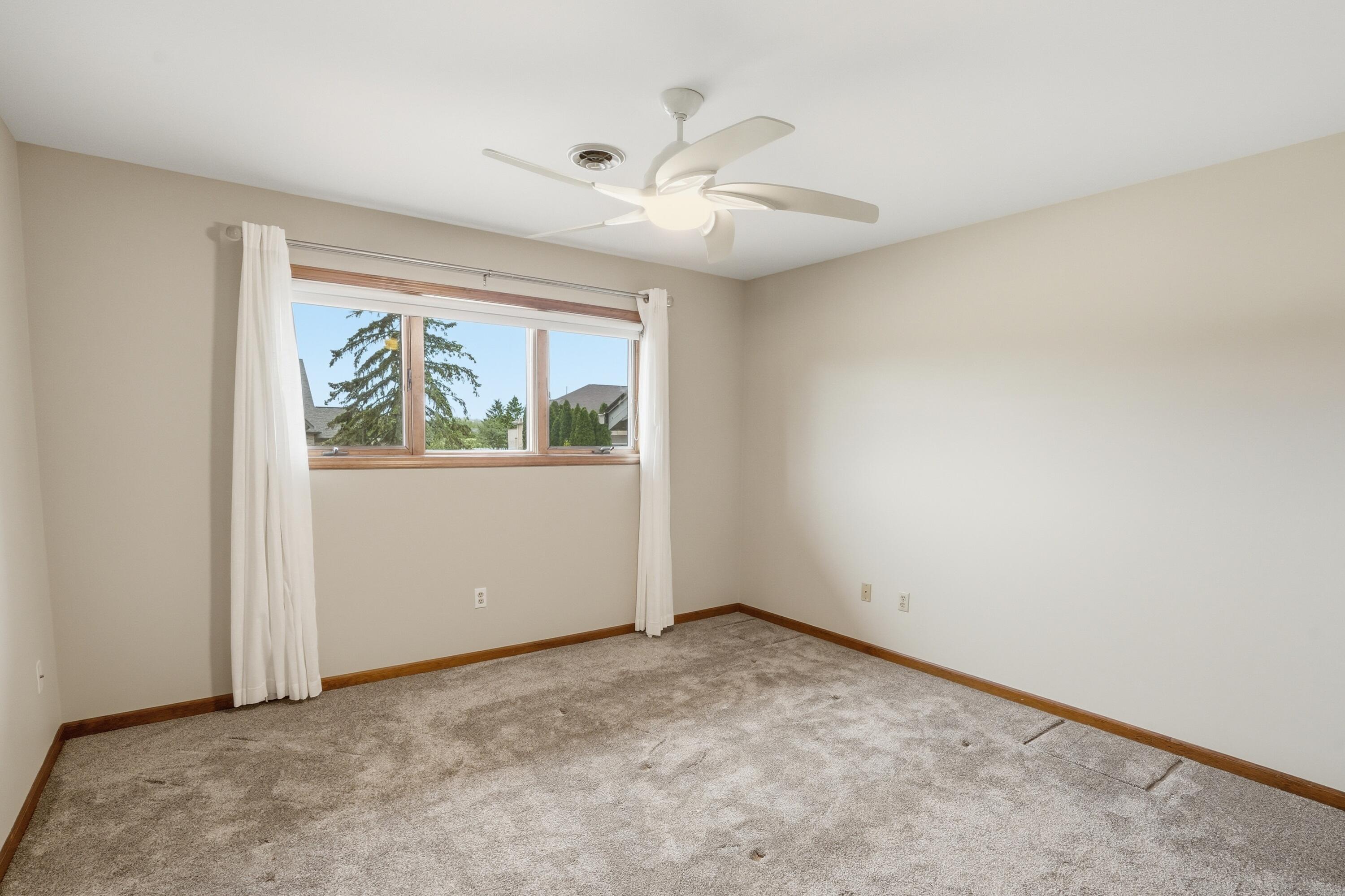 732 Royal Dublin Lane, Dyer, IN 46311; Image #43