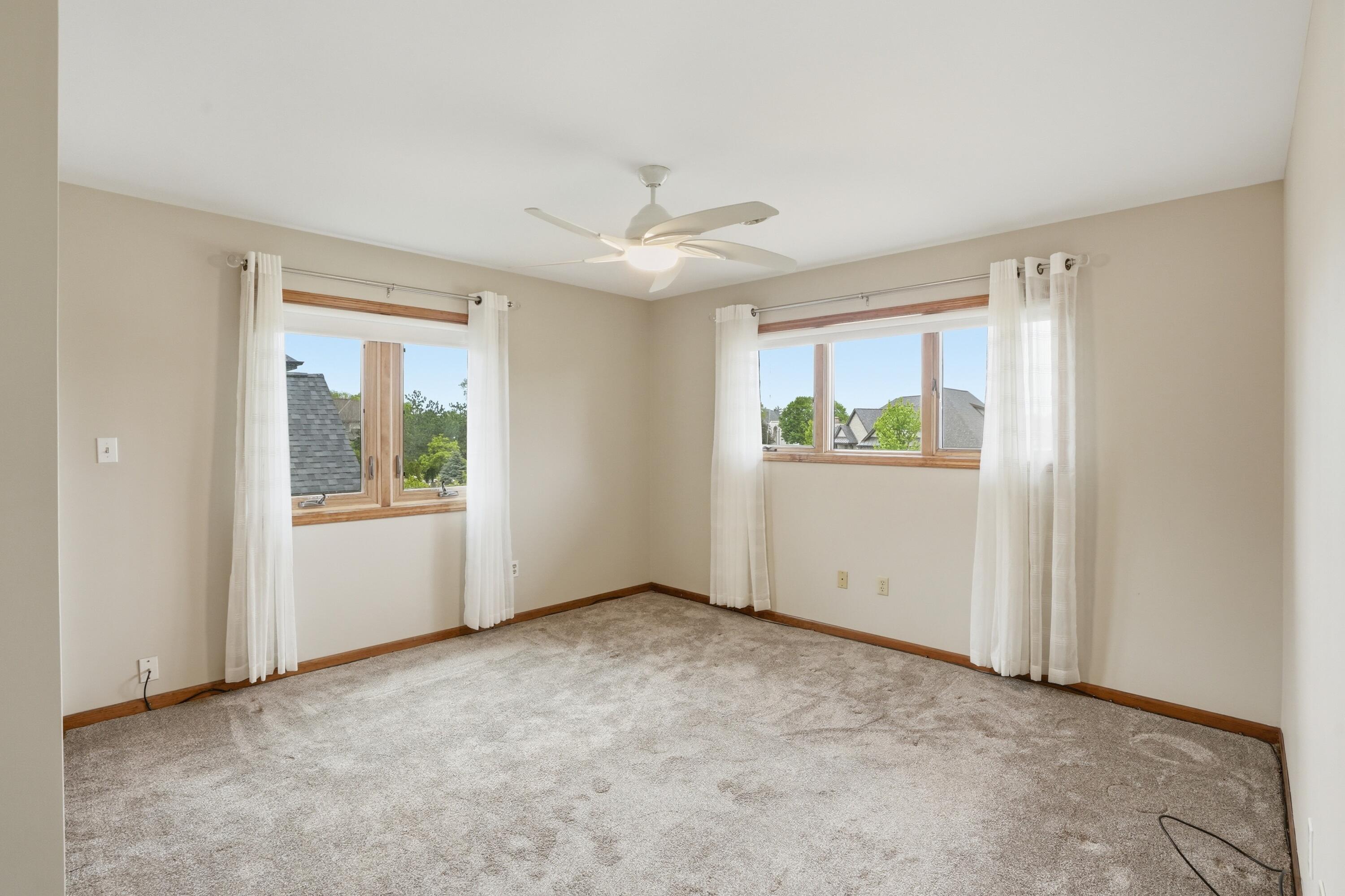 732 Royal Dublin Lane, Dyer, IN 46311; Image #44