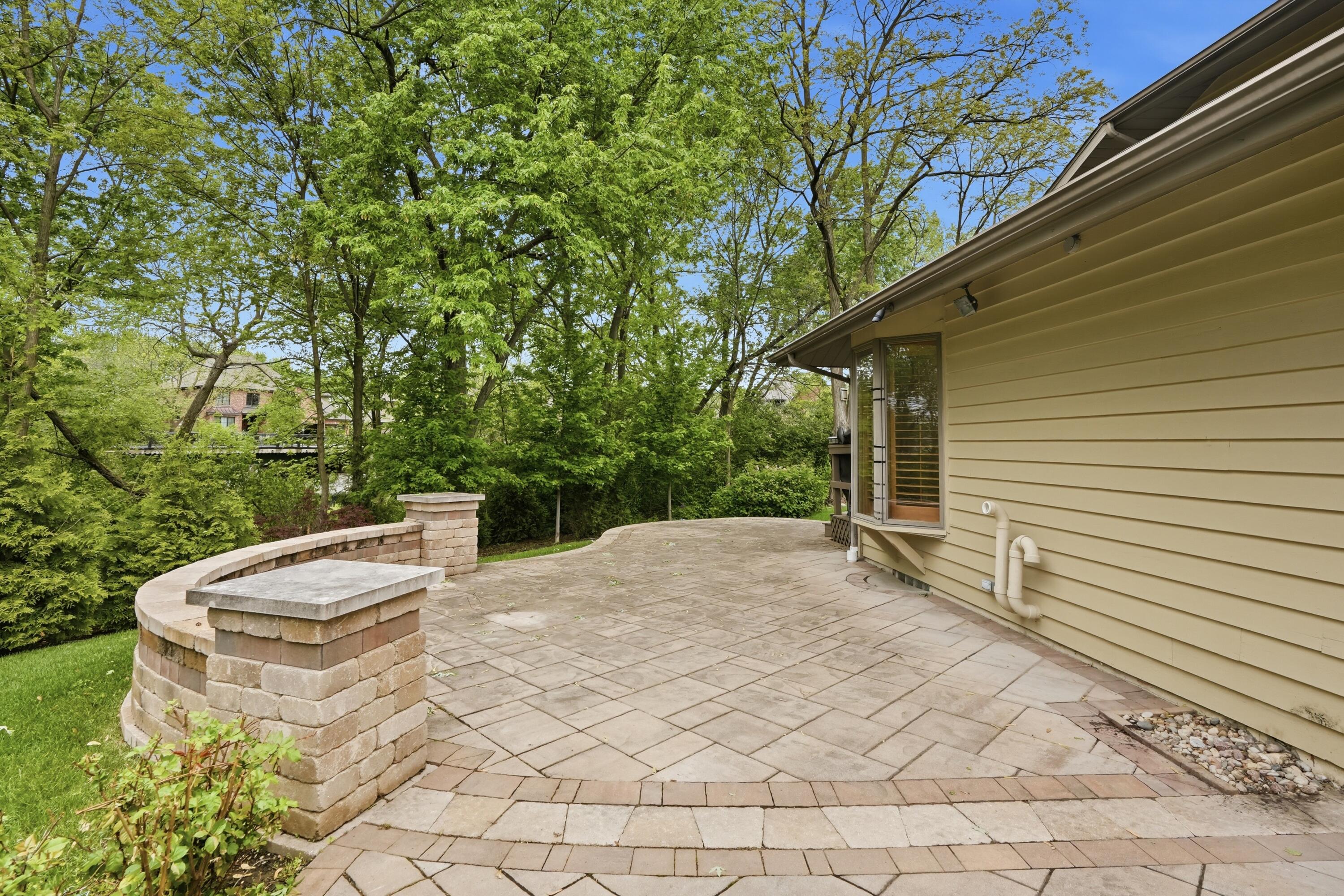 732 Royal Dublin Lane, Dyer, IN 46311; Image #50