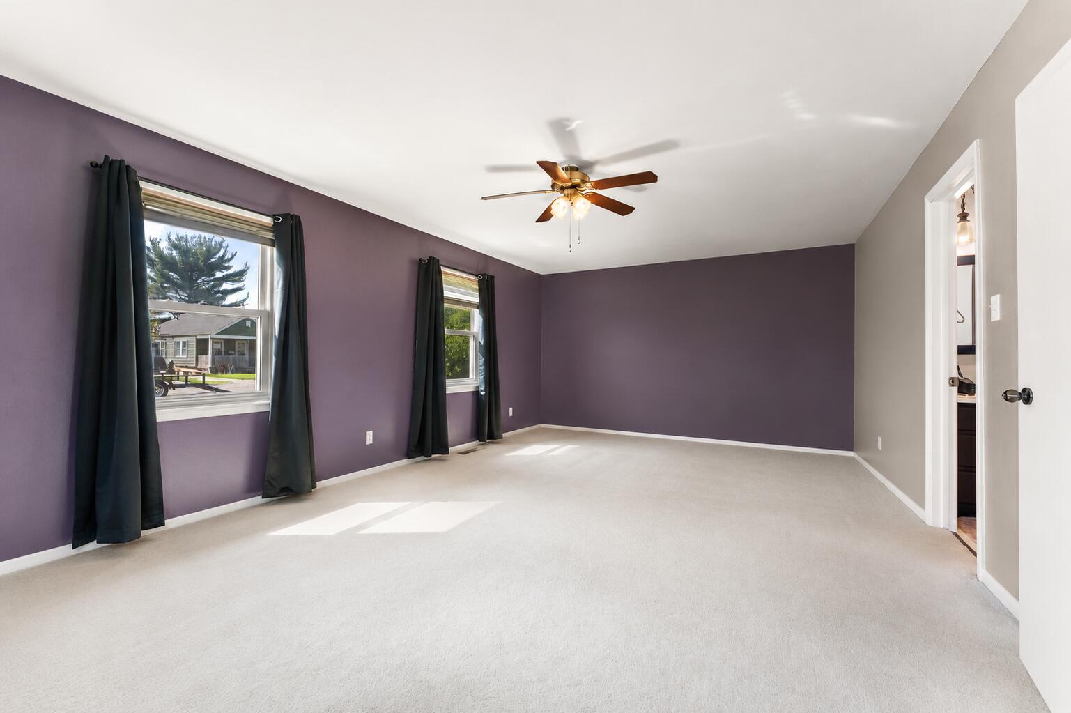 1047 State Street, Hobart, IN 46342; Image #6