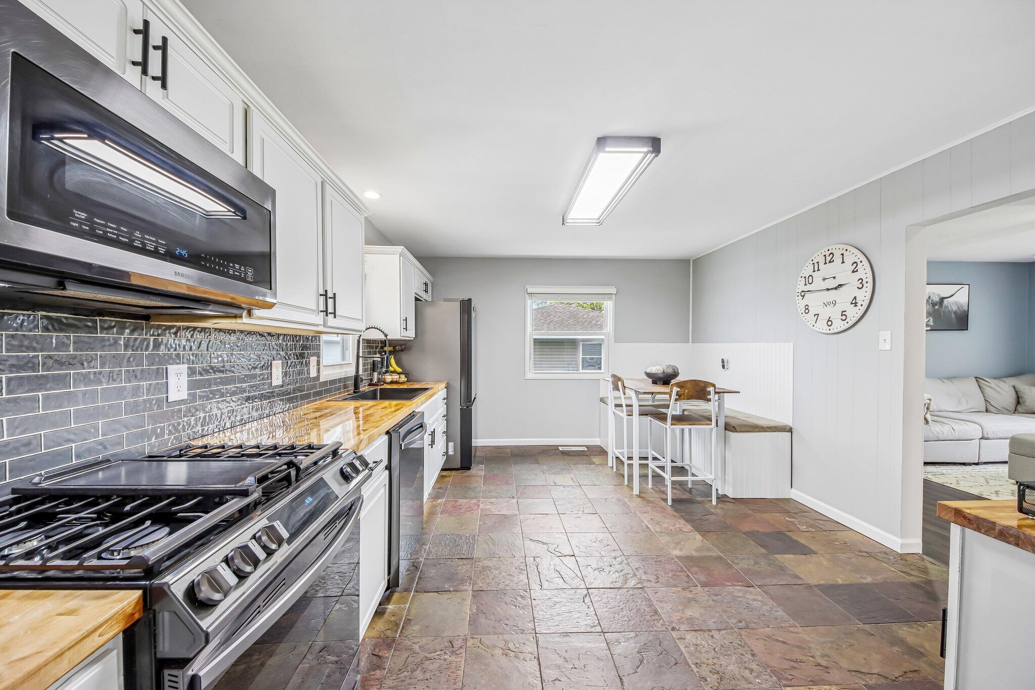 1906 Edison Street, Schererville, IN 46375; Image #10