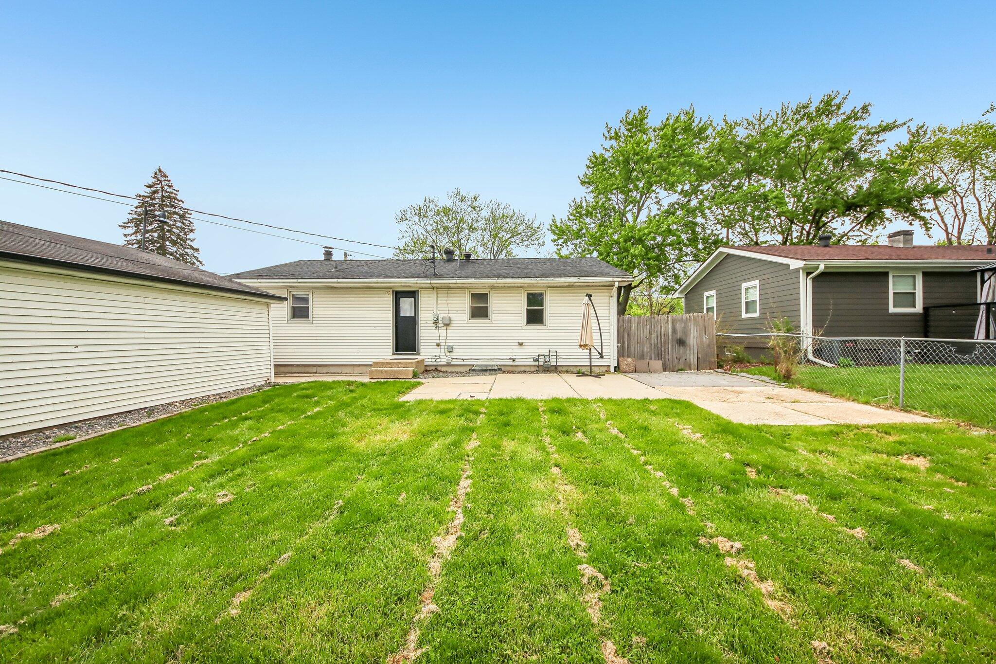1906 Edison Street, Schererville, IN 46375; Image #28