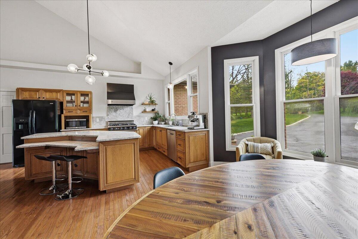 718 N Old Suman Road, Valparaiso, IN 46383; Image #13