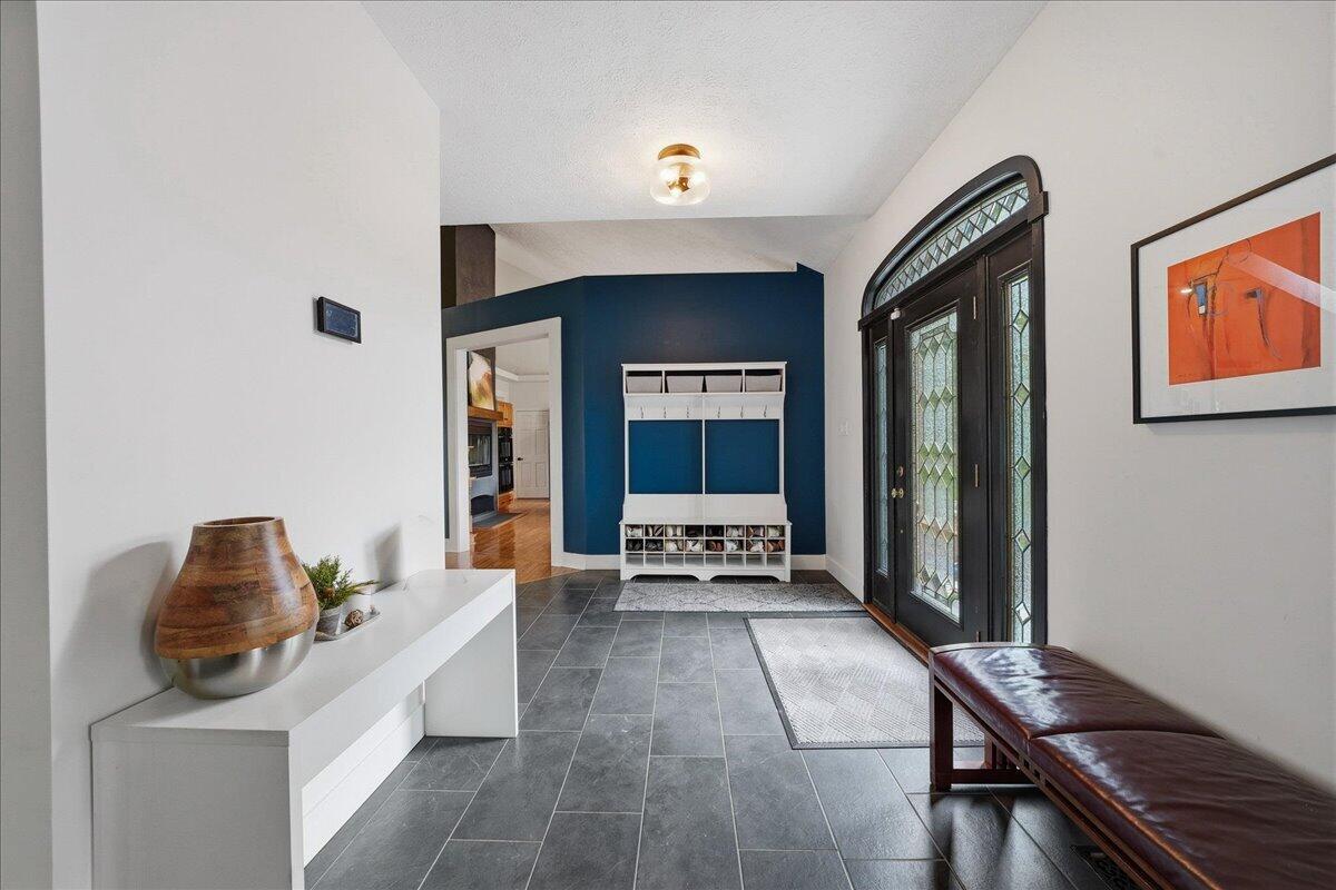718 N Old Suman Road, Valparaiso, IN 46383; Image #15