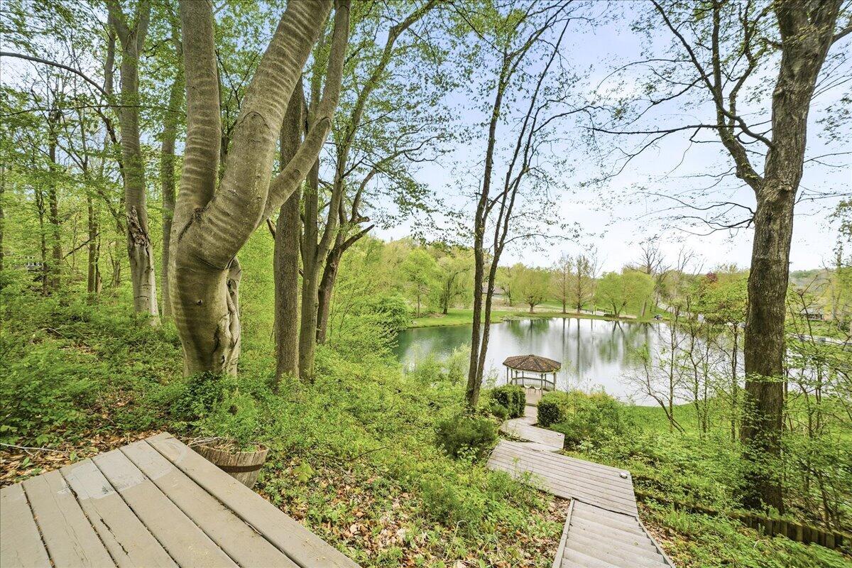 718 N Old Suman Road, Valparaiso, IN 46383; Image #3