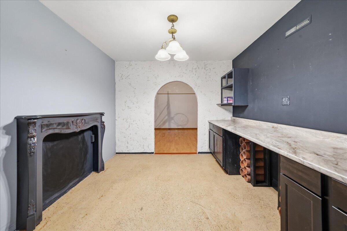 718 N Old Suman Road, Valparaiso, IN 46383; Image #38