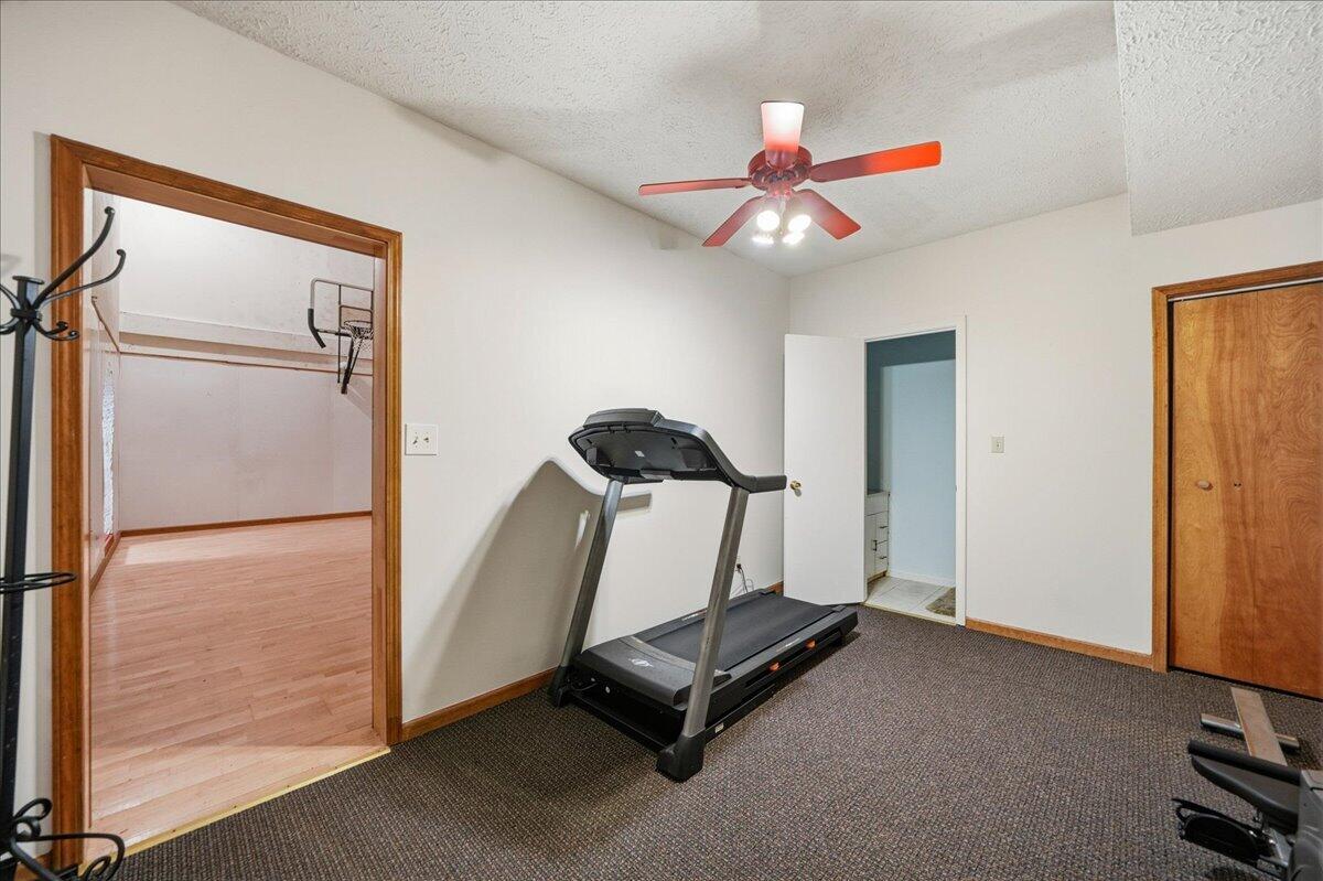 718 N Old Suman Road, Valparaiso, IN 46383; Image #41