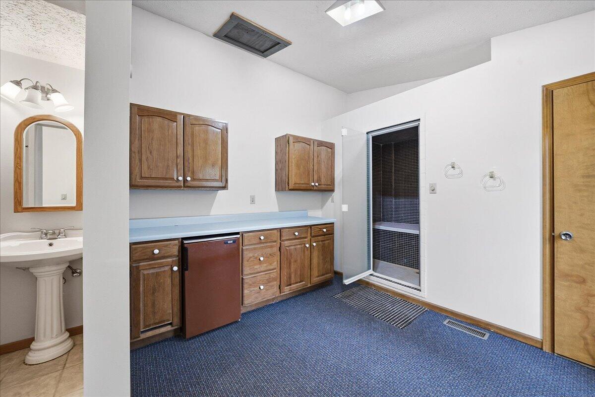 718 N Old Suman Road, Valparaiso, IN 46383; Image #44