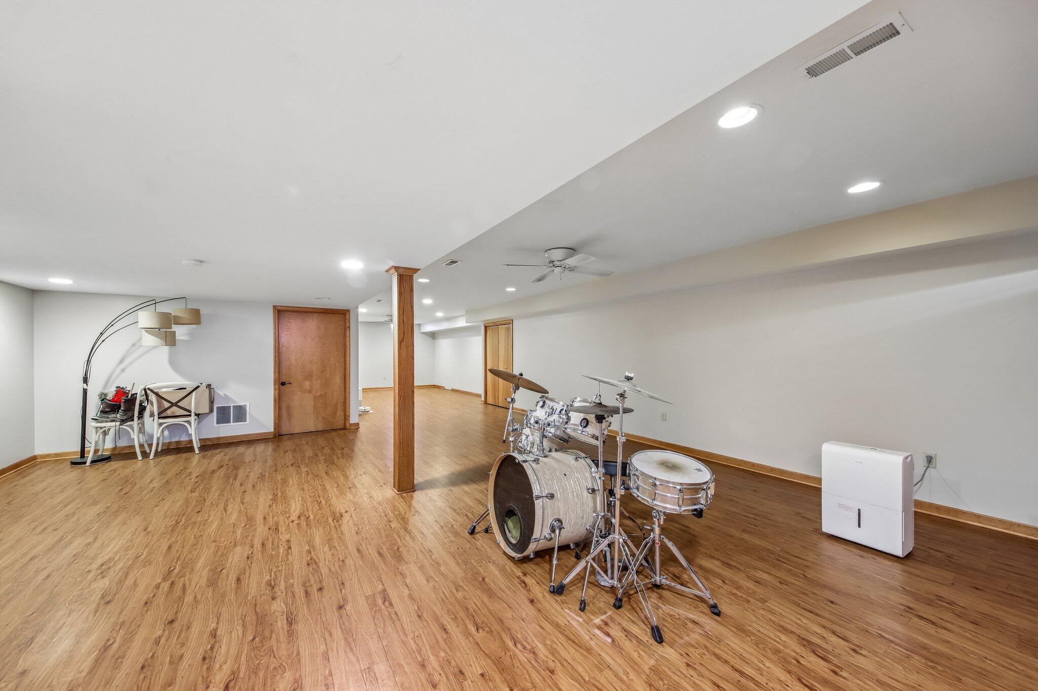 85 S County Line Road, Crown Point, IN 46307; Image #22