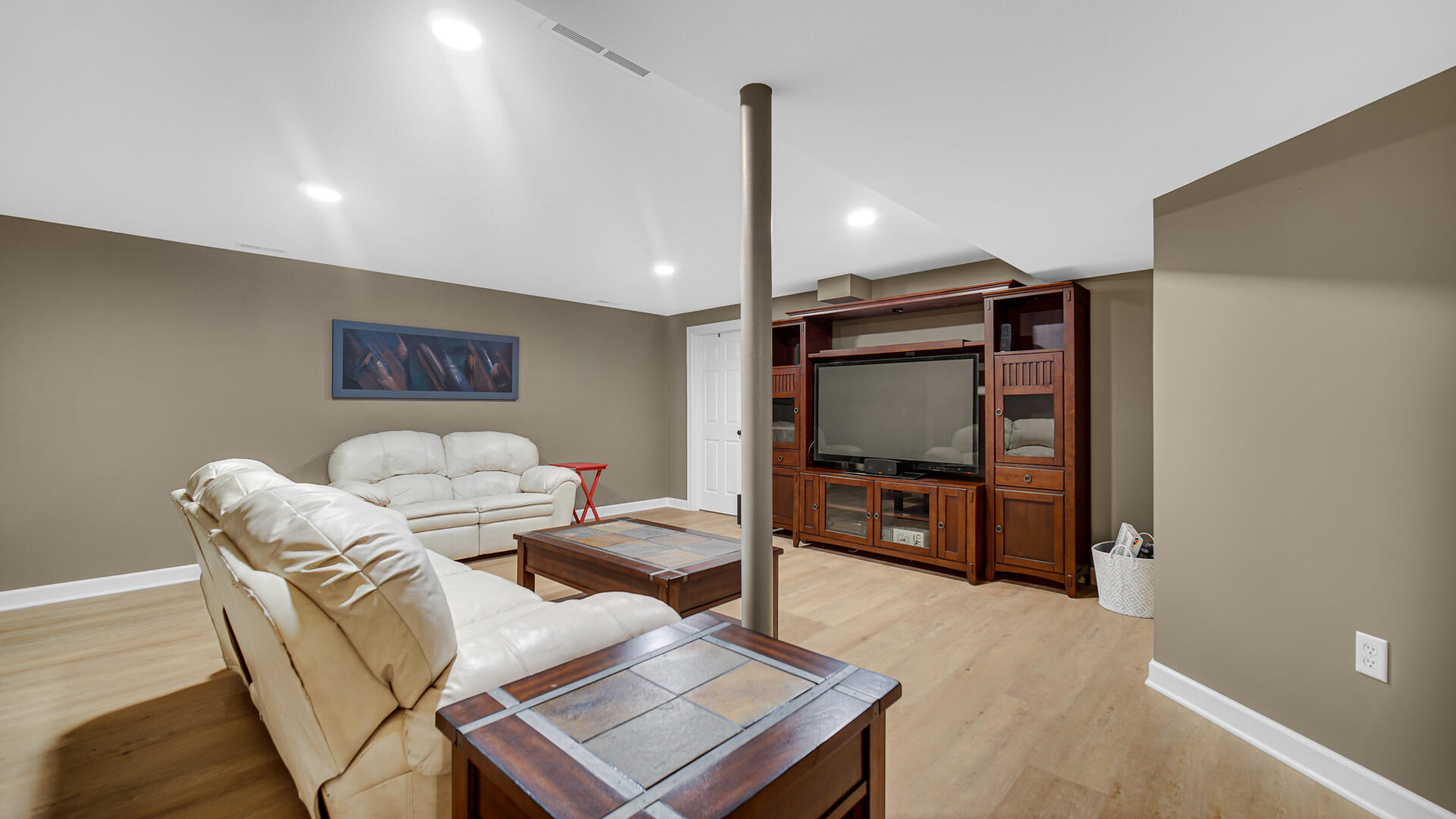 15290 Clark Street, Crown Point, IN 46307; Image #31
