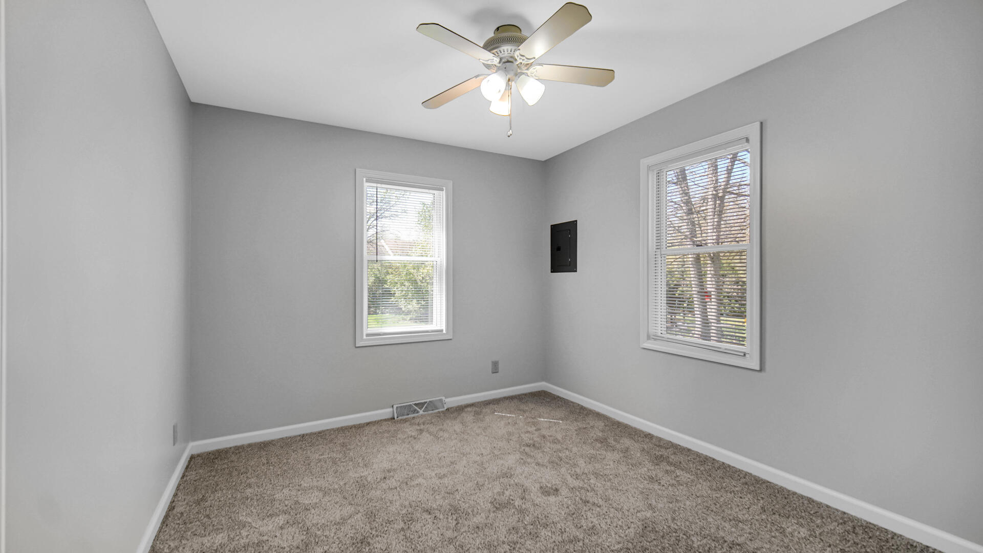 157 Spectacle Drive, Valparaiso, IN 46383; Image #11