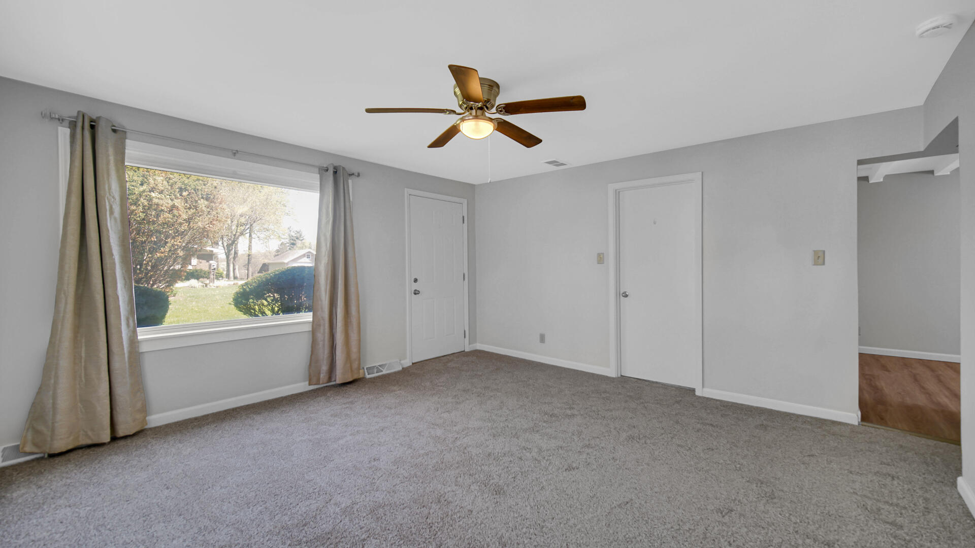 157 Spectacle Drive, Valparaiso, IN 46383; Image #4