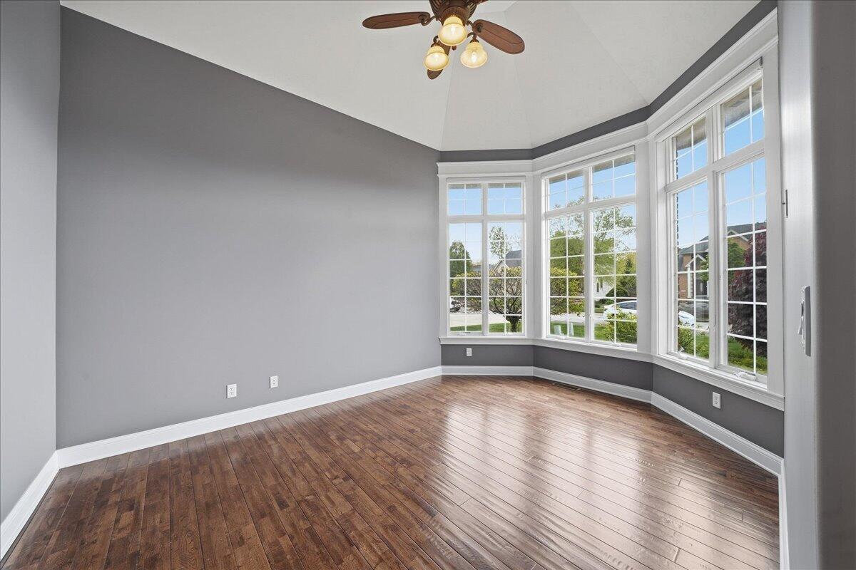 8858 Doubletree Drive S, Crown Point, IN 46307; Image #17