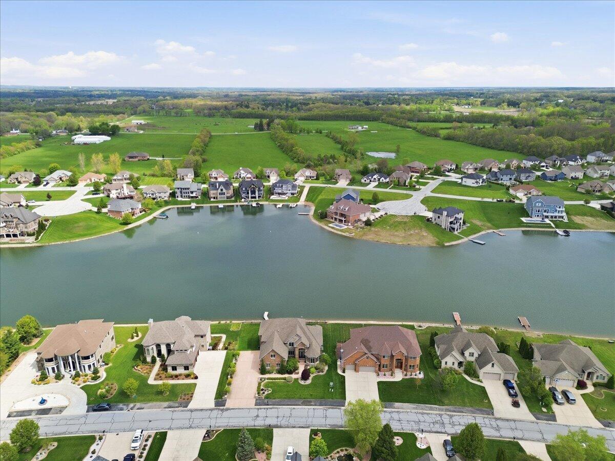 8858 Doubletree Drive S, Crown Point, IN 46307; Image #83