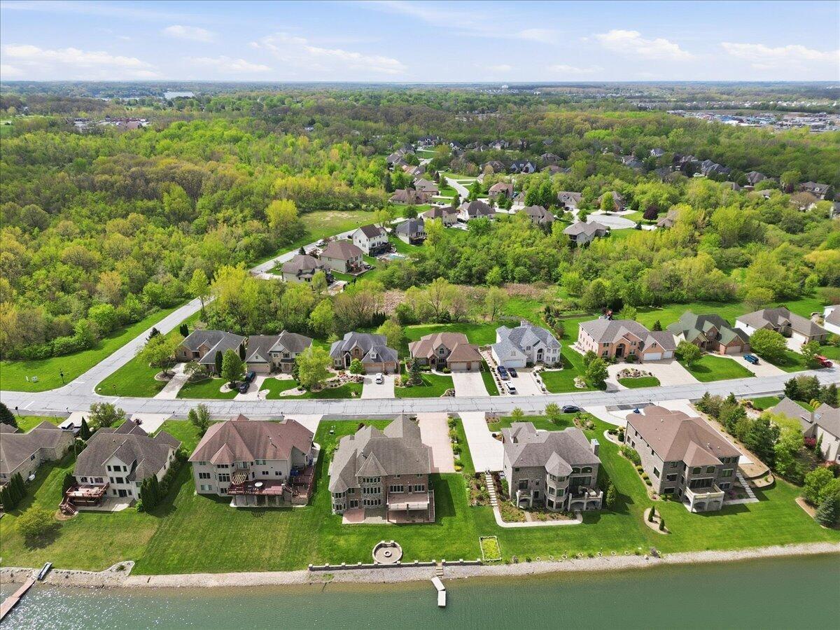 8858 Doubletree Drive S, Crown Point, IN 46307; Image #86