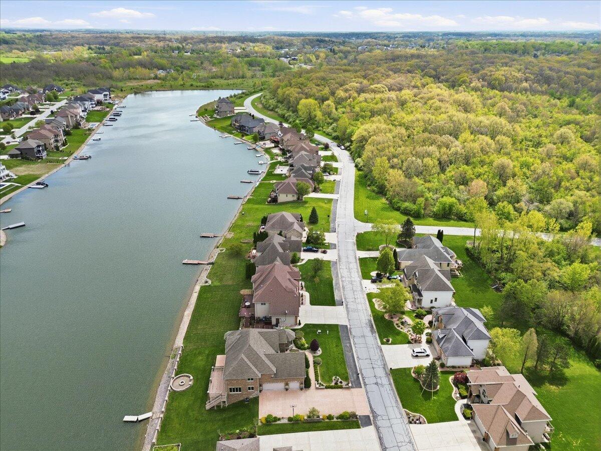 8858 Doubletree Drive S, Crown Point, IN 46307; Image #87