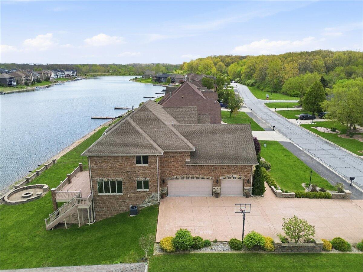 8858 Doubletree Drive S, Crown Point, IN 46307; Image #90
