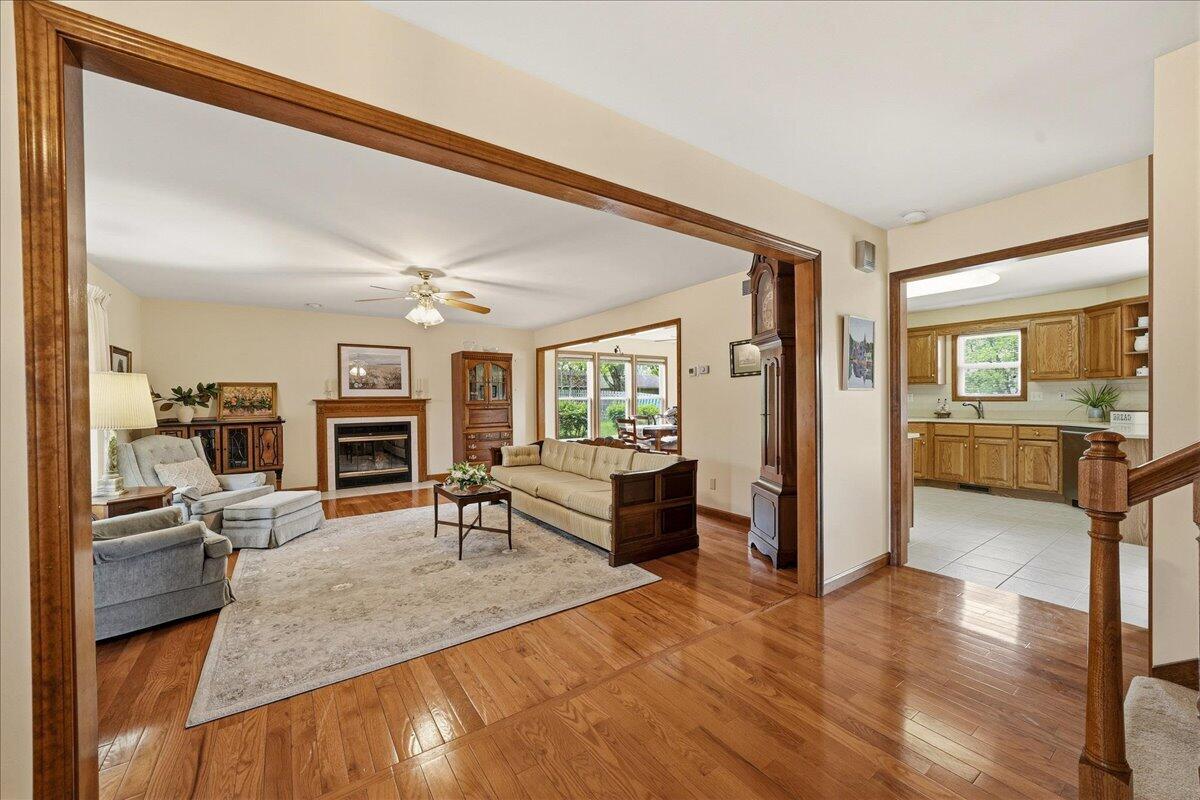 2105 Shadowood Court, Valparaiso, IN 46383; Image #6