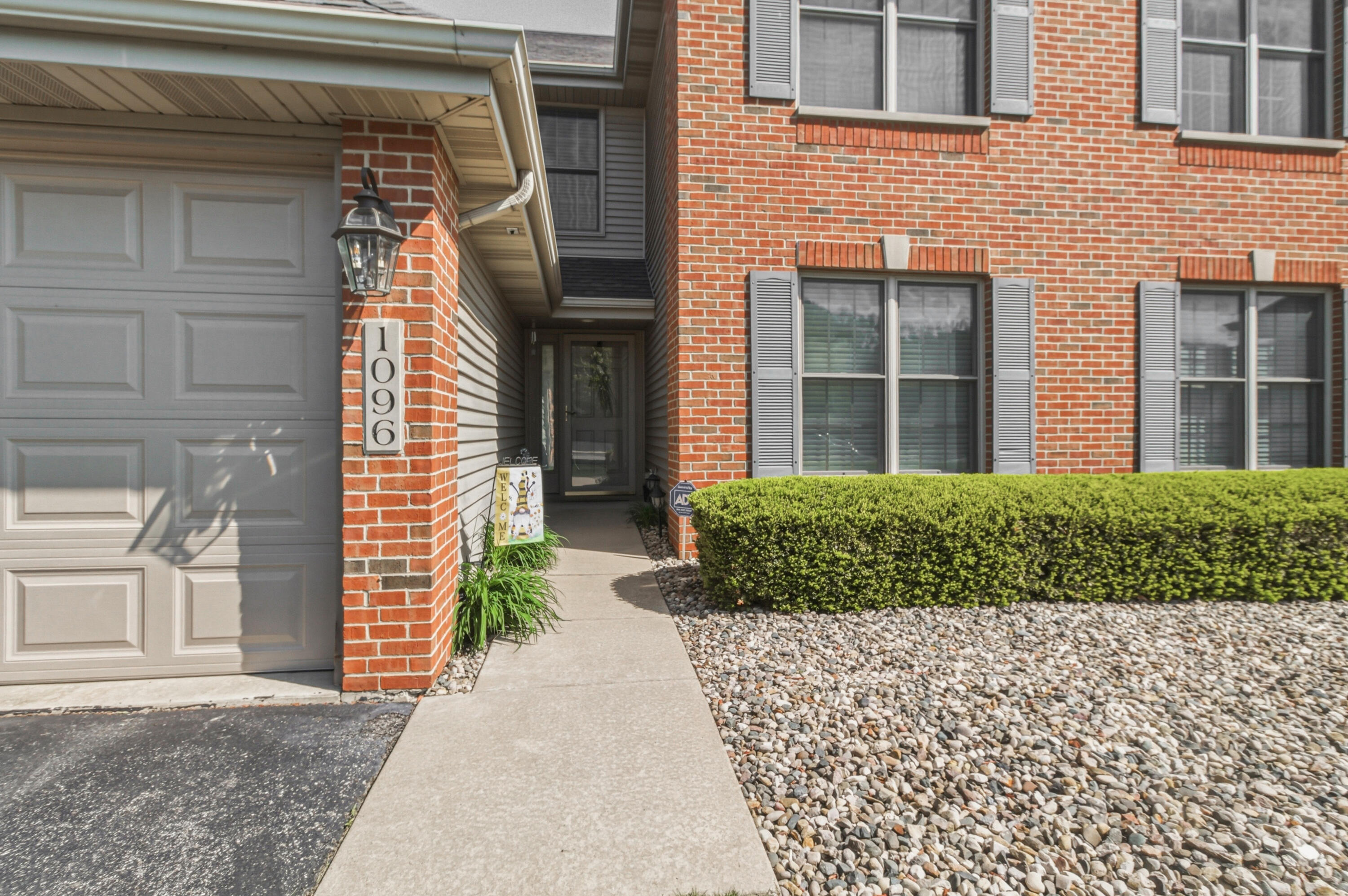 1096 Lakewood Court, Schererville, IN 46375; Image #2